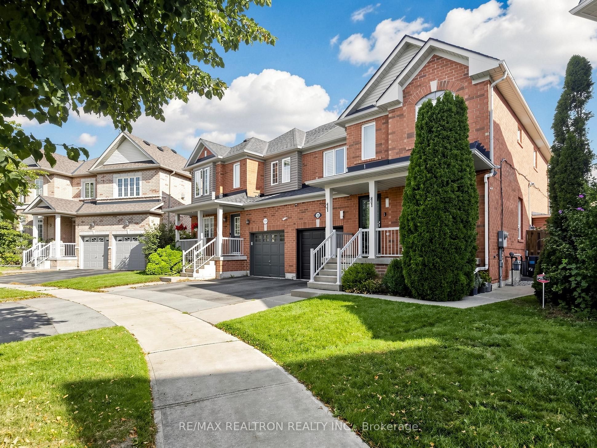 13 Stotts Crescent Property Photo 2