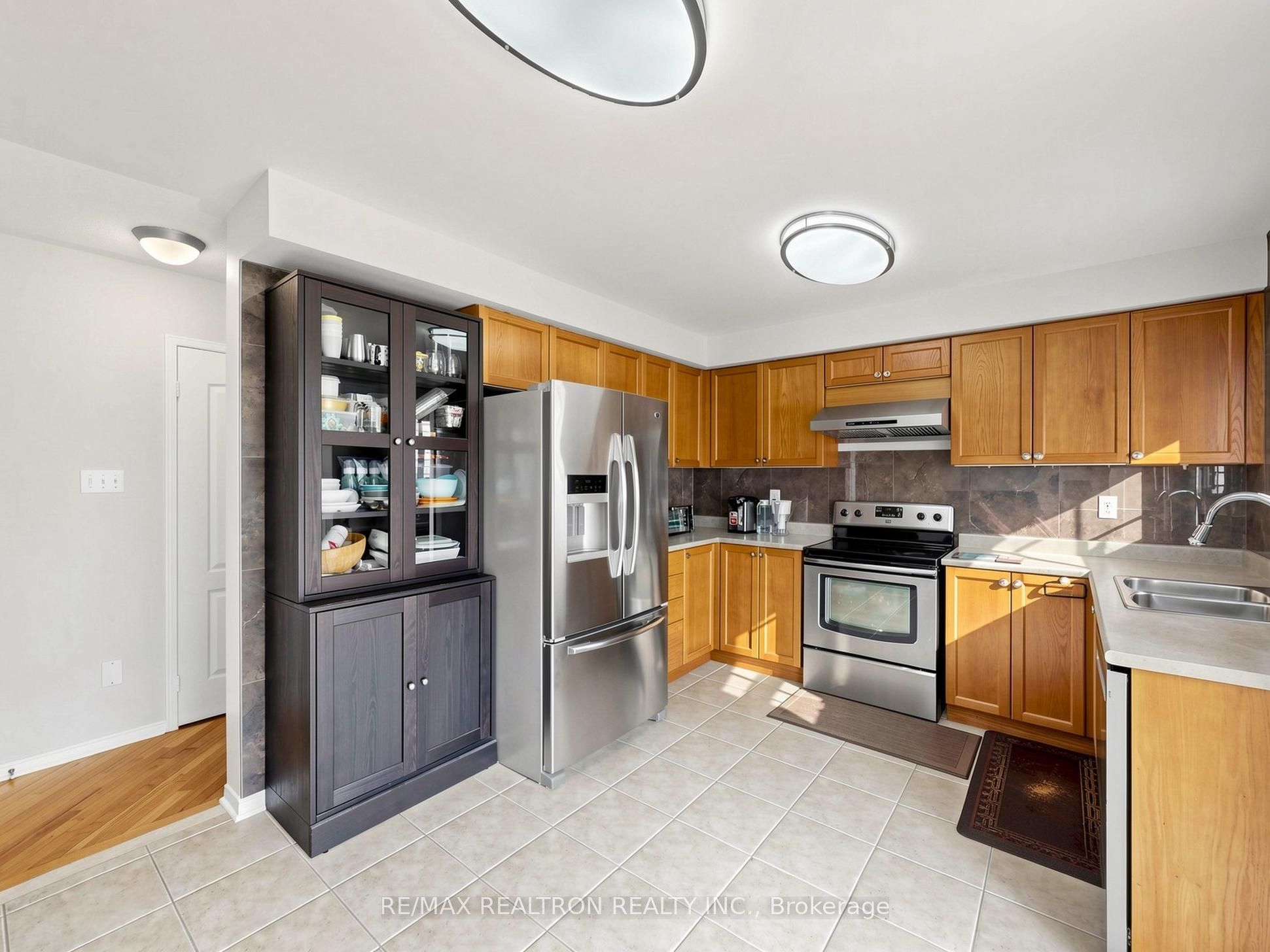 13 Stotts Crescent Property Photo 8