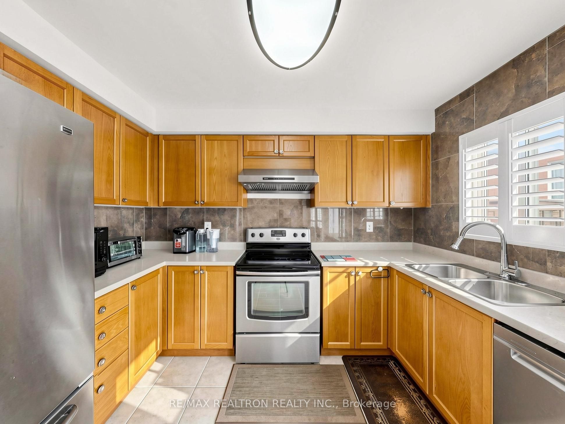13 Stotts Crescent Property Photo 10