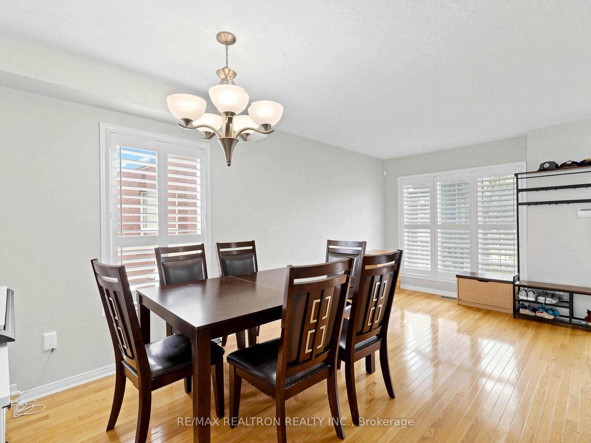 13 Stotts Crescent Property Photo 12