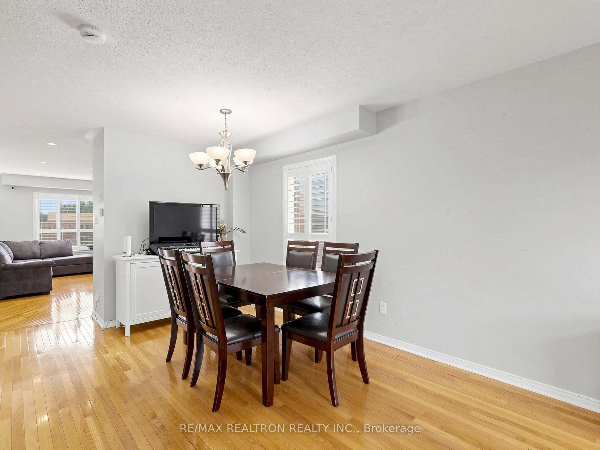 13 Stotts Crescent Property Photo 13