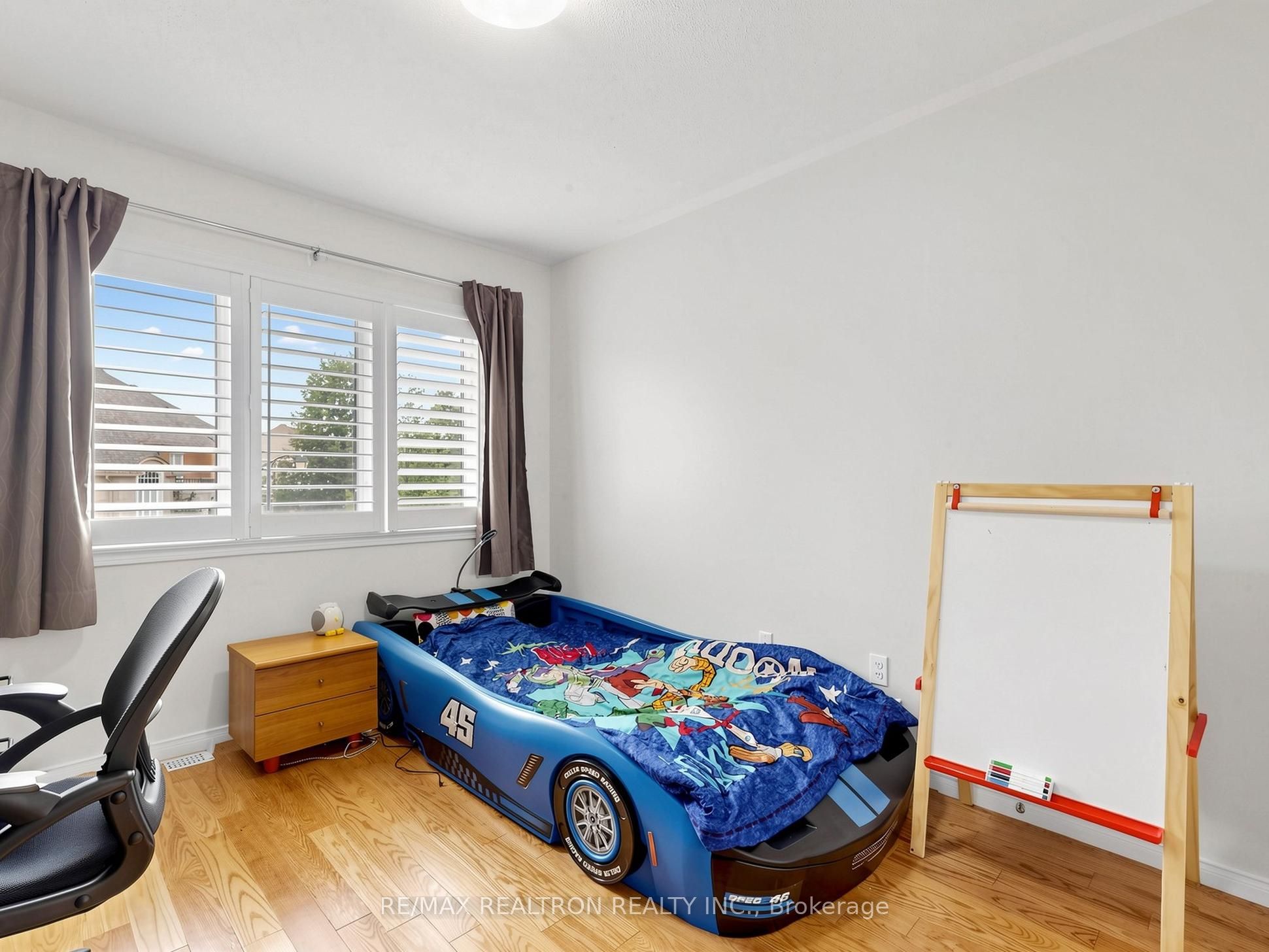 13 Stotts Crescent Property Photo 20