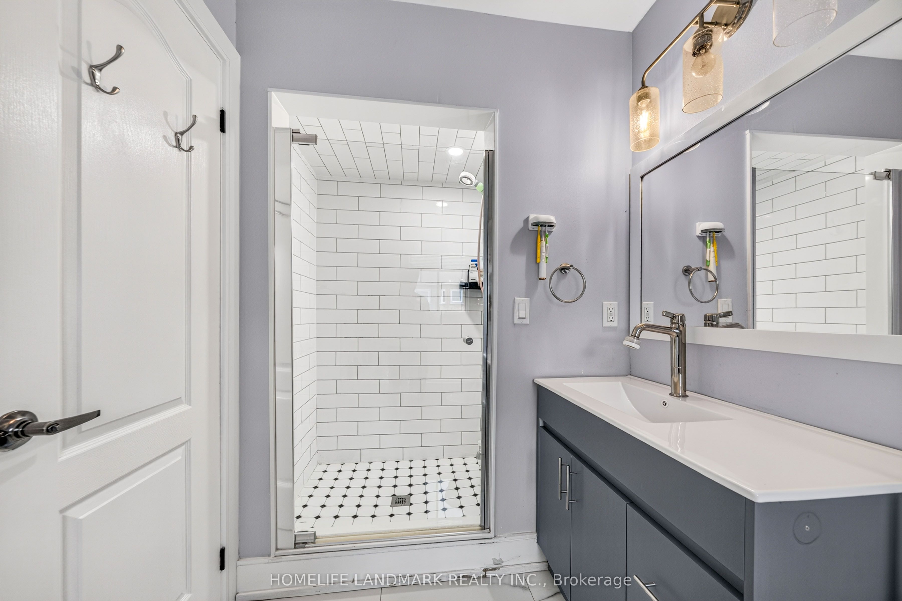 92 Denton Circle Property Photo 19