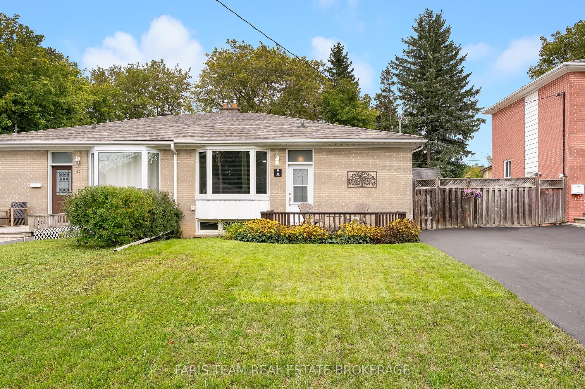 45 Bailey Crescent Property Photo 1