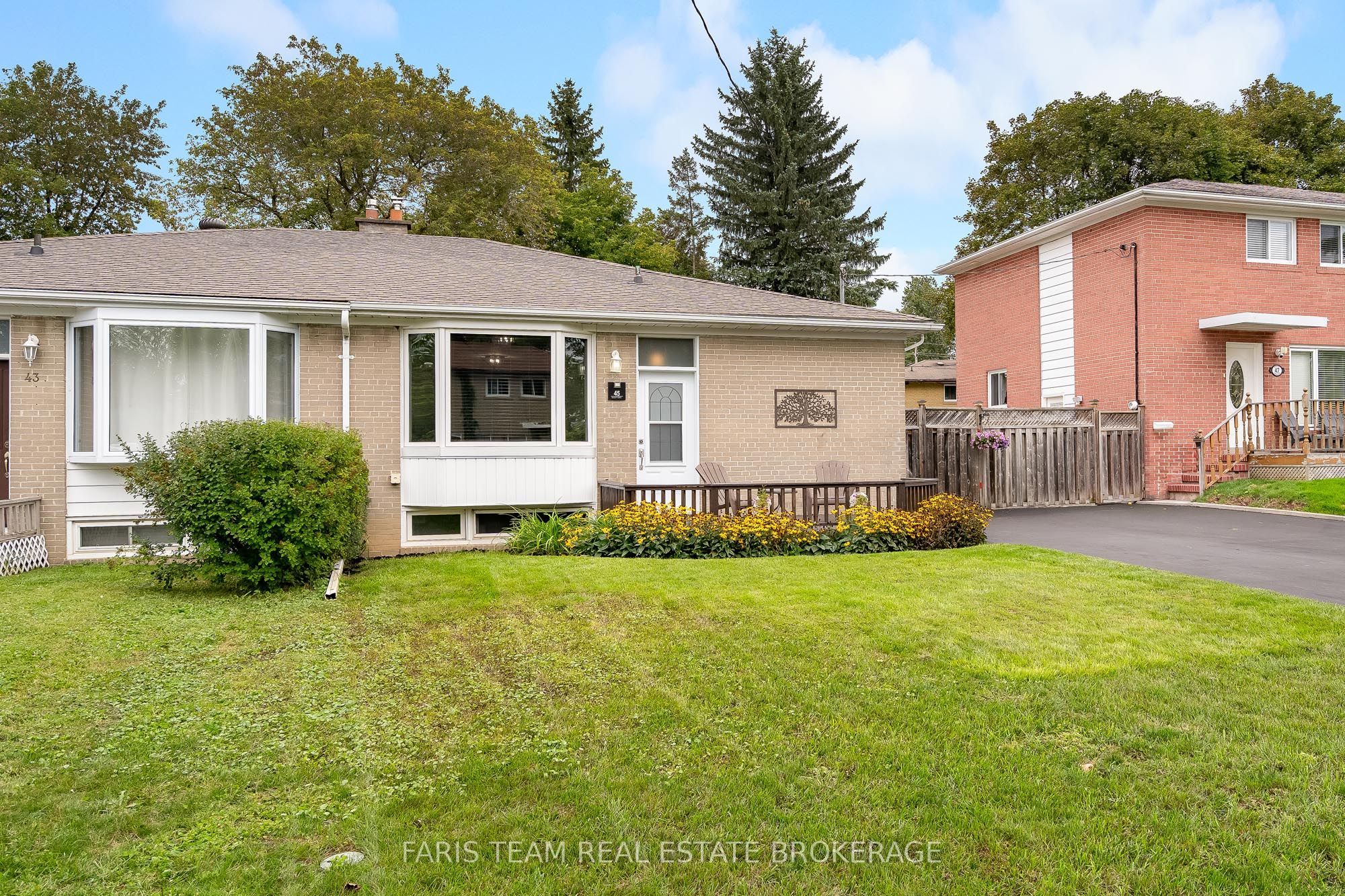 45 Bailey Crescent Property Photo 2