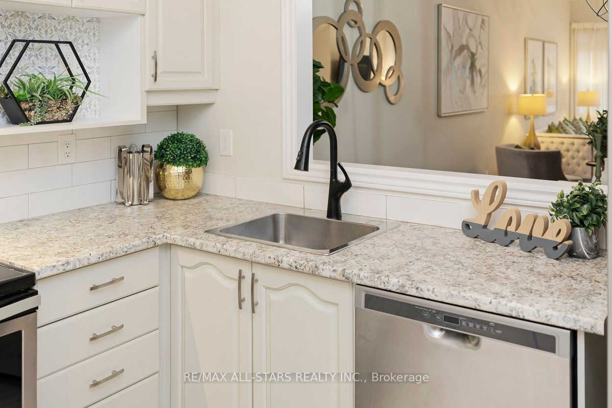 22 Sandpiper Key Way Property Photo 17