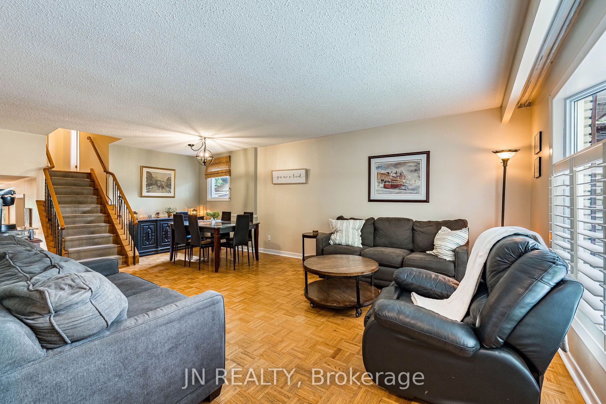 49 School Street Property Photo 8