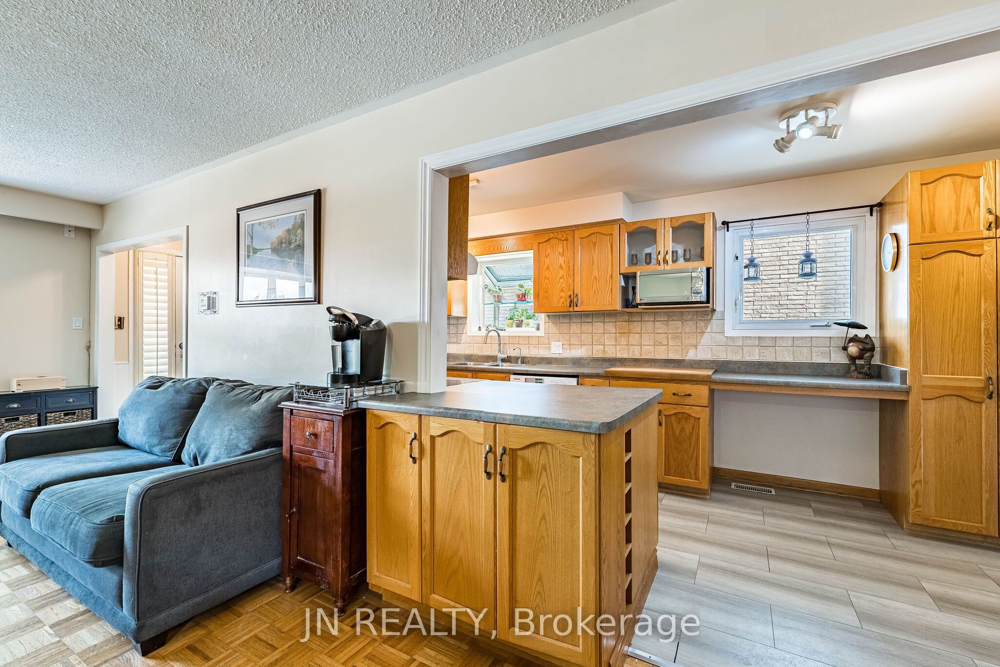 49 School Street Property Photo 15