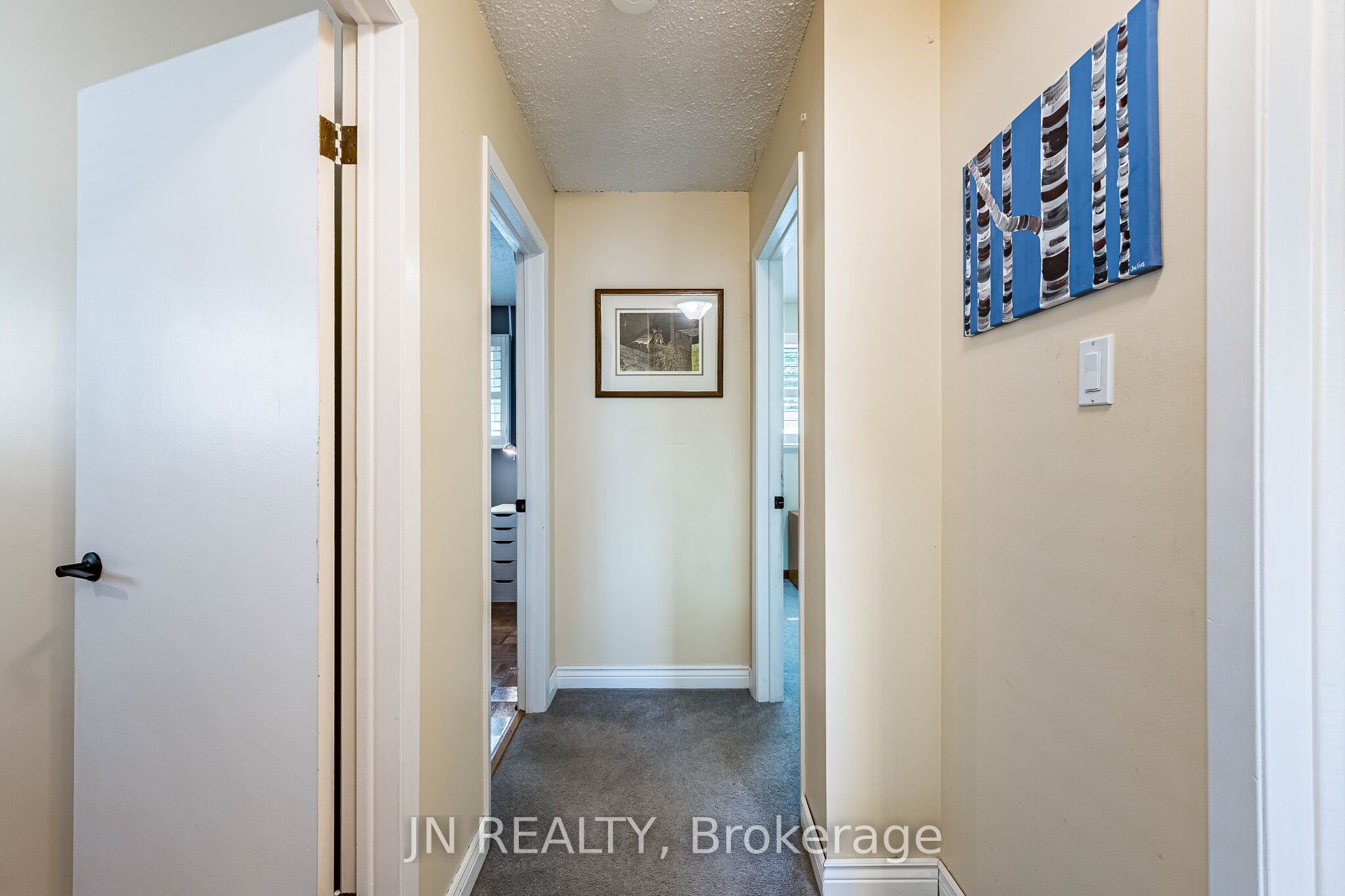 49 School Street Property Photo 27