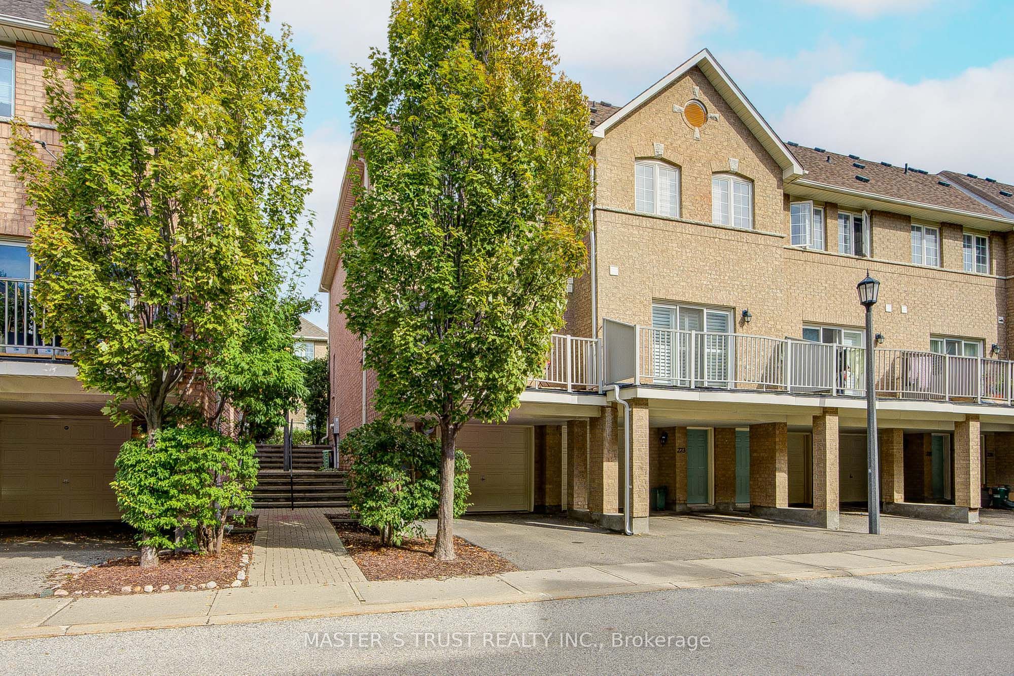 23 Observatory Lane 272 Property Photo 1