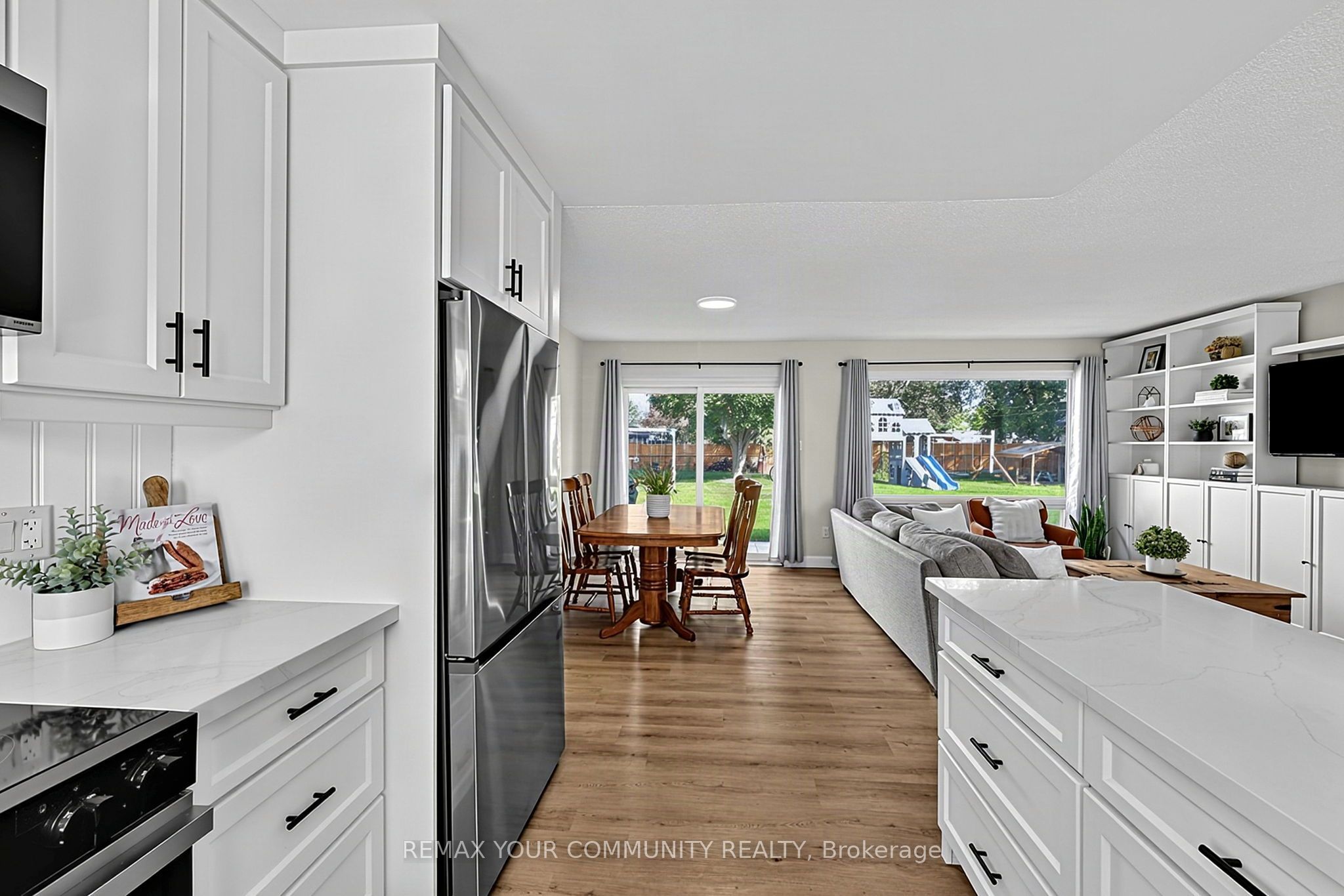 239 Sunset Crescent Property Photo 13