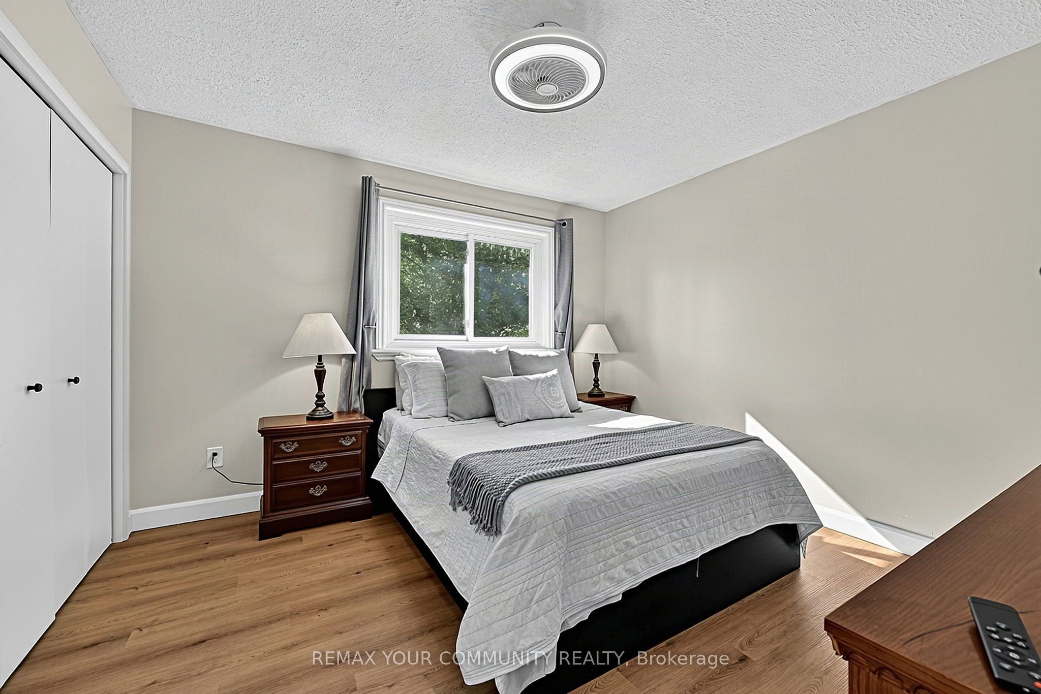 239 Sunset Crescent Property Photo 15