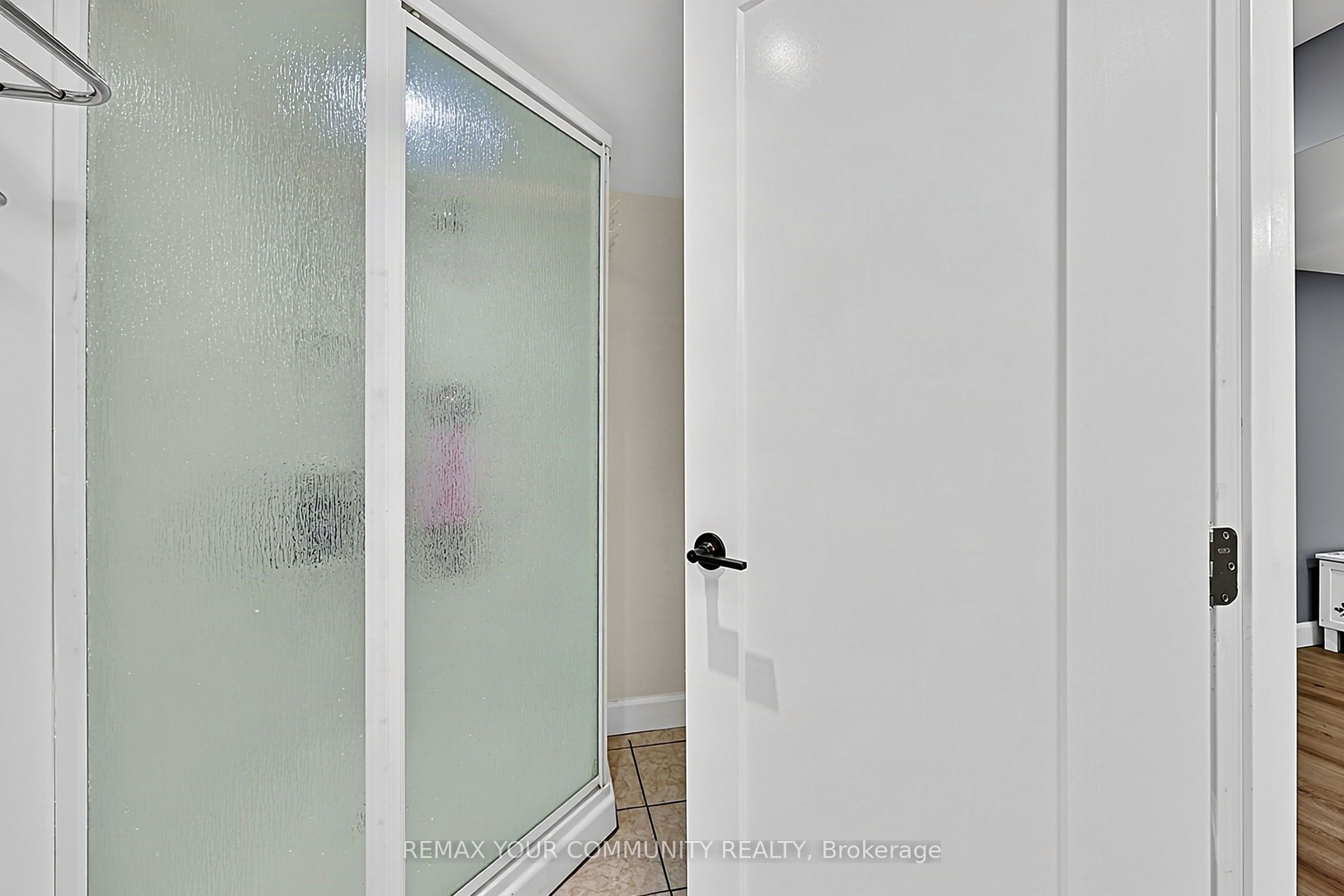239 Sunset Crescent Property Photo 25