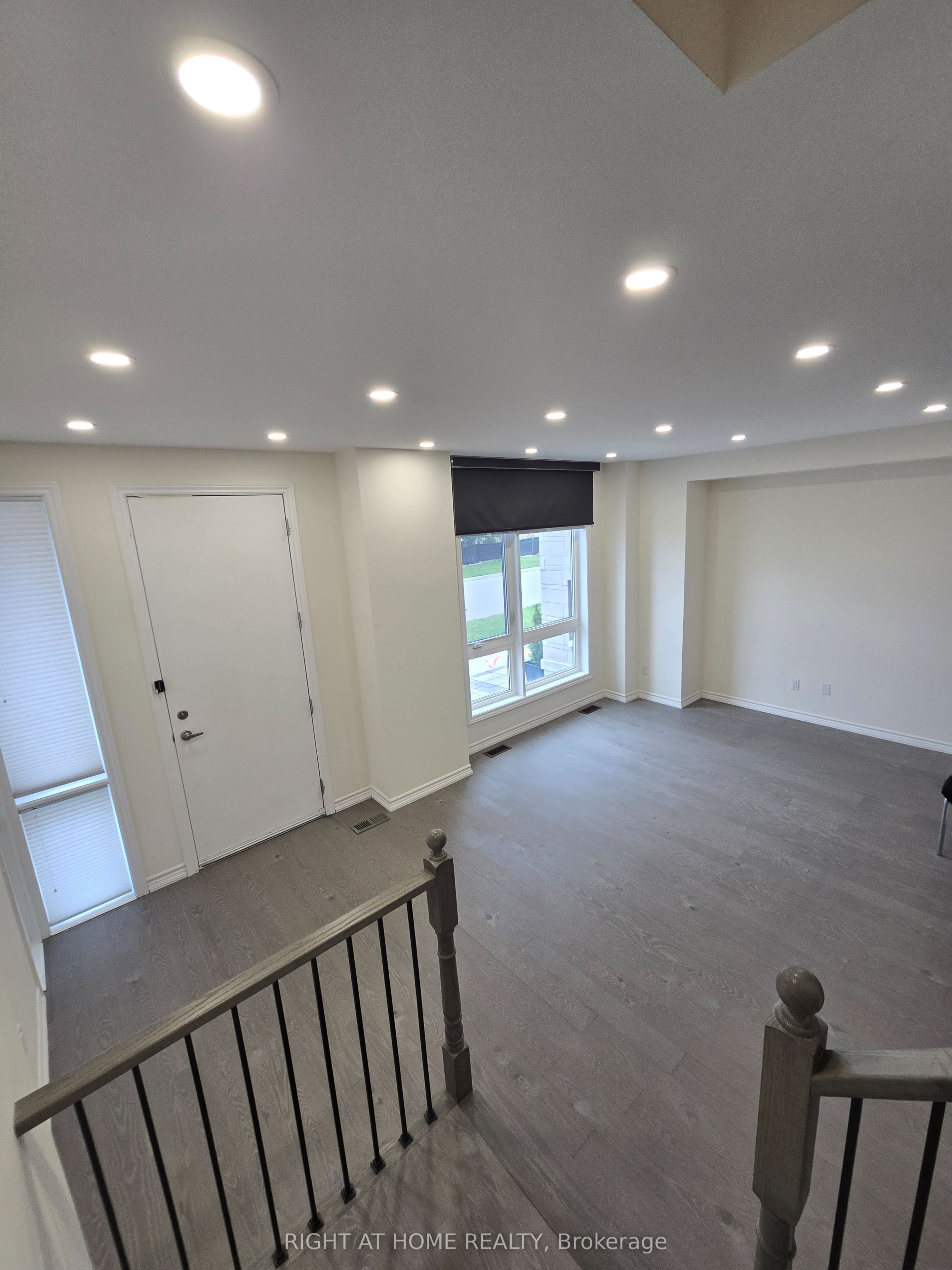 14 Concetta Conte Avenue Property Photo 8