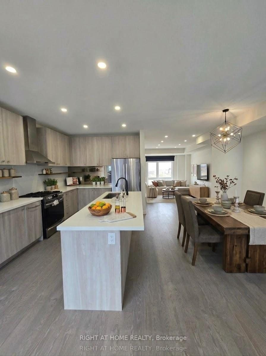 14 Concetta Conte Avenue Property Photo 11
