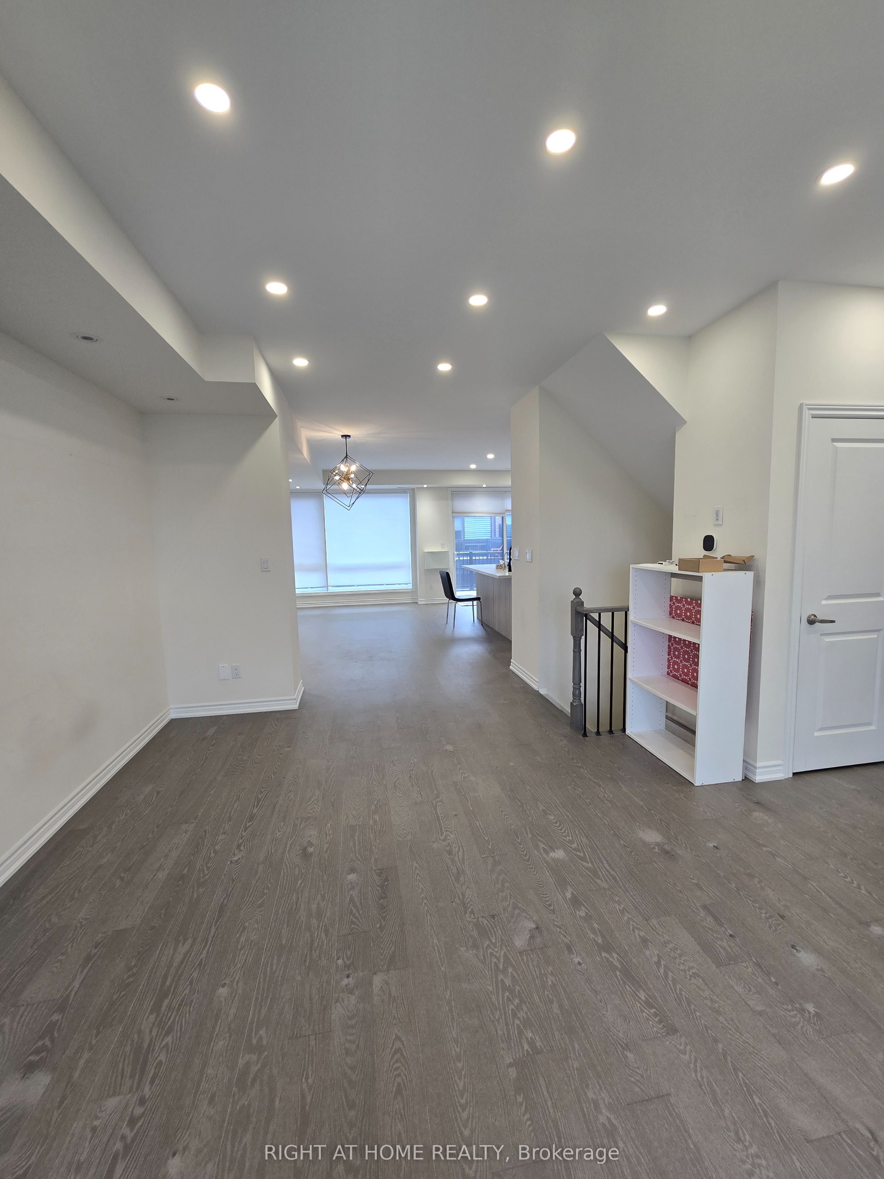 14 Concetta Conte Avenue Property Photo 19