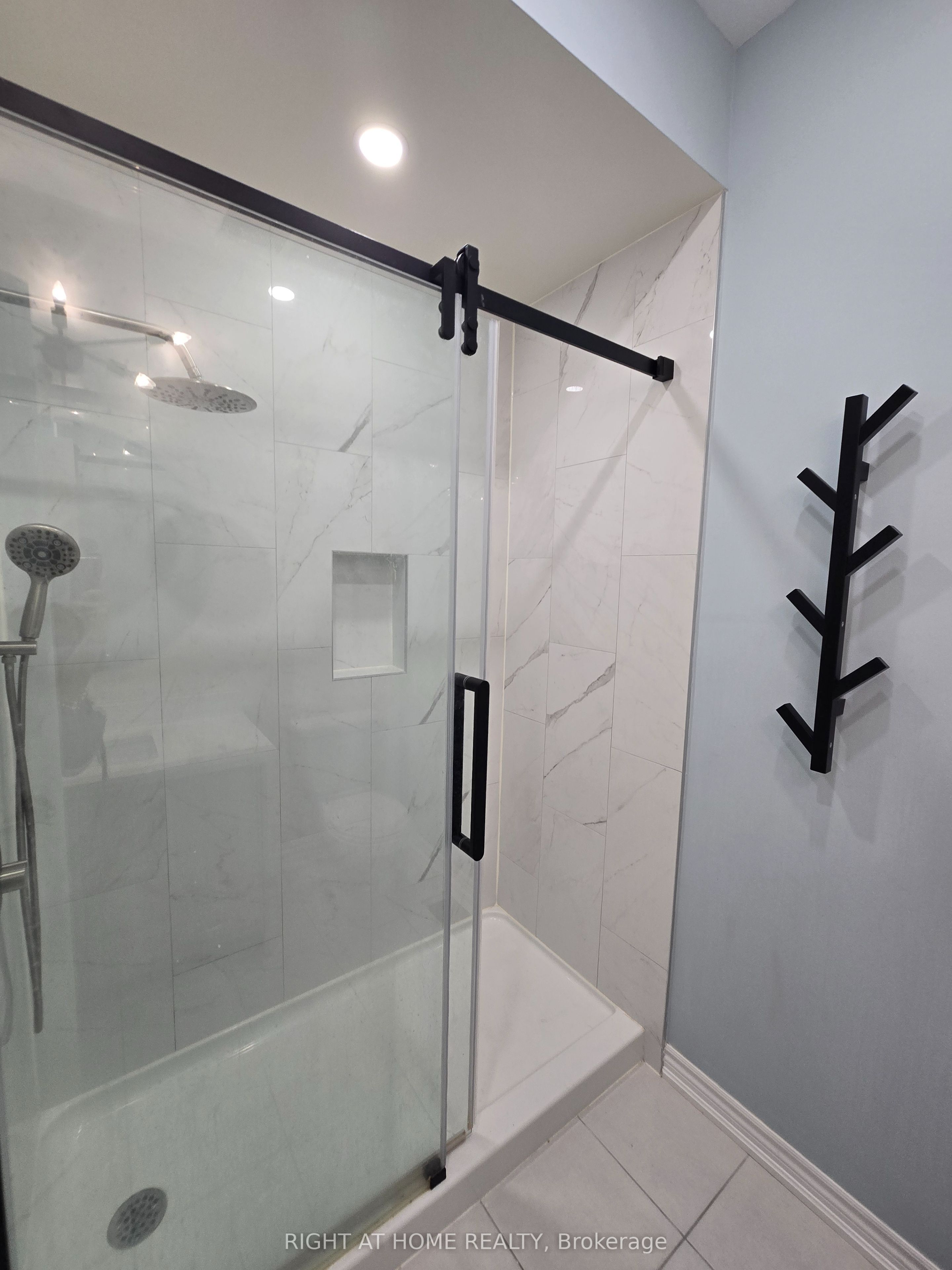 14 Concetta Conte Avenue Property Photo 31