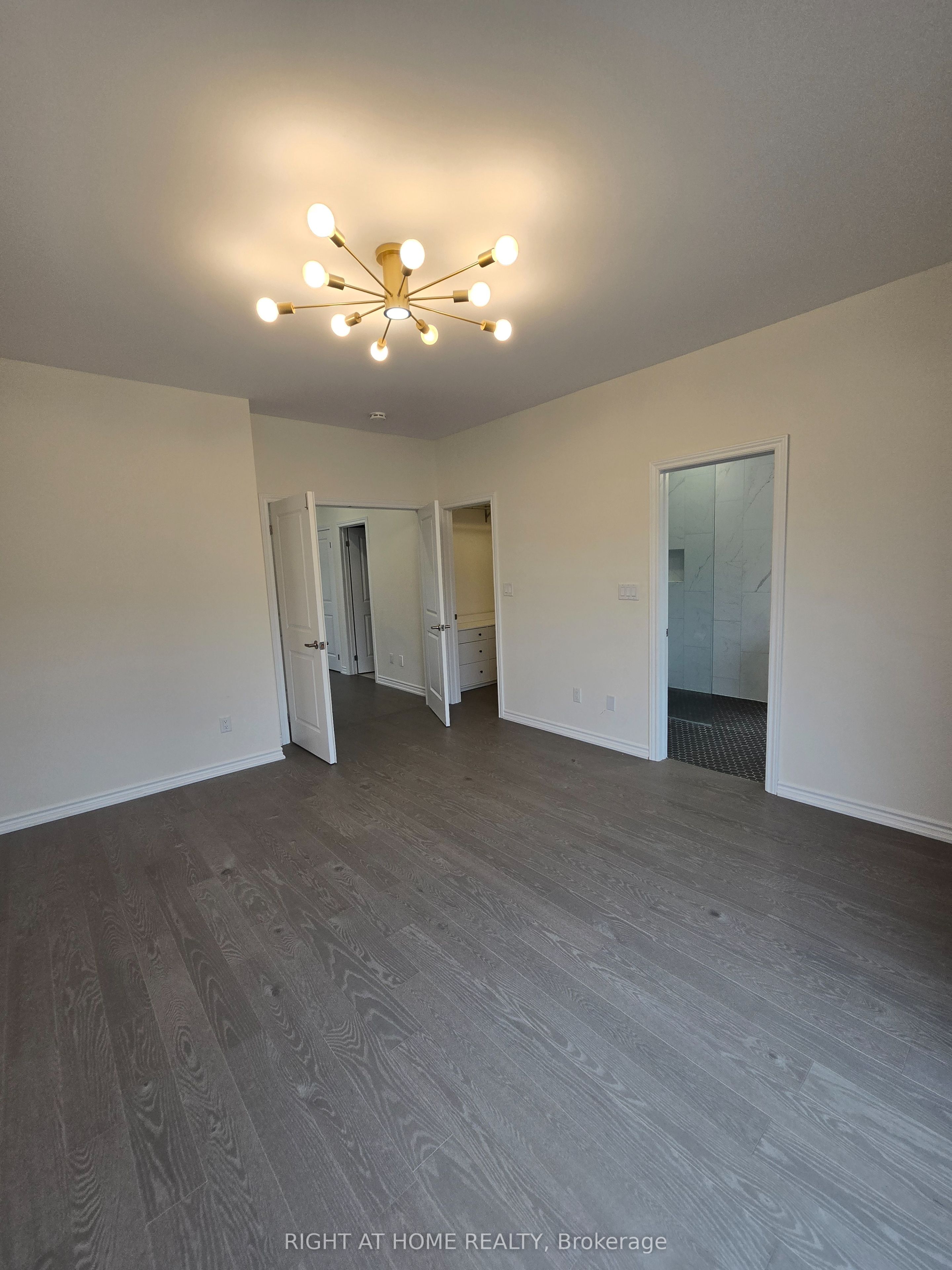 14 Concetta Conte Avenue Property Photo 34