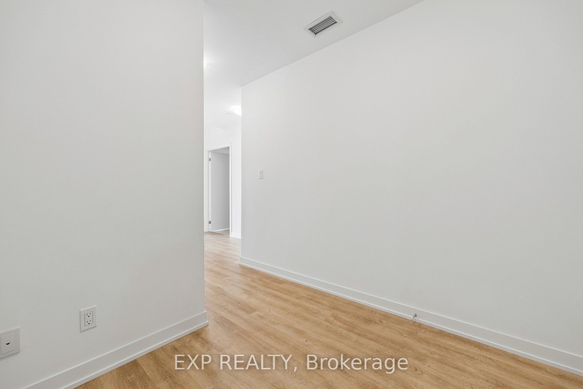 292 Verdale Crossing 1816 Property Photo 11