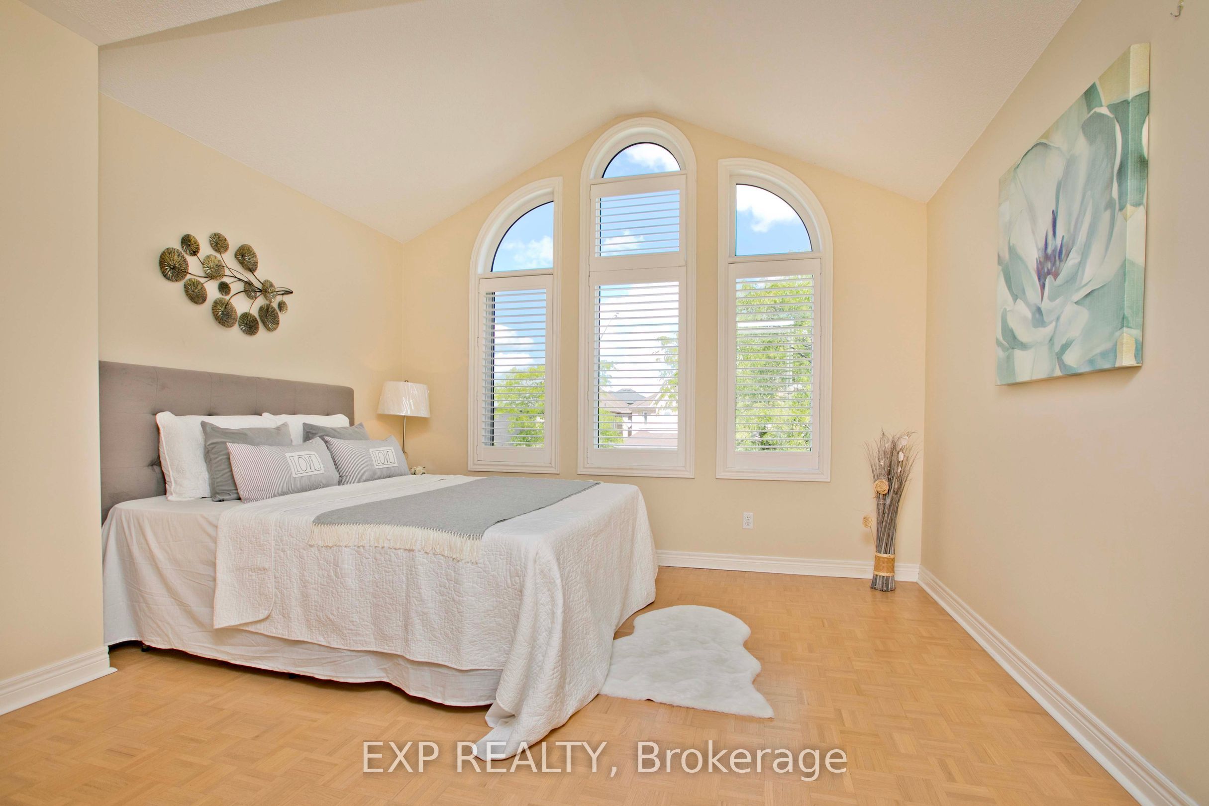 55 Sandway Crescent Property Photo 16
