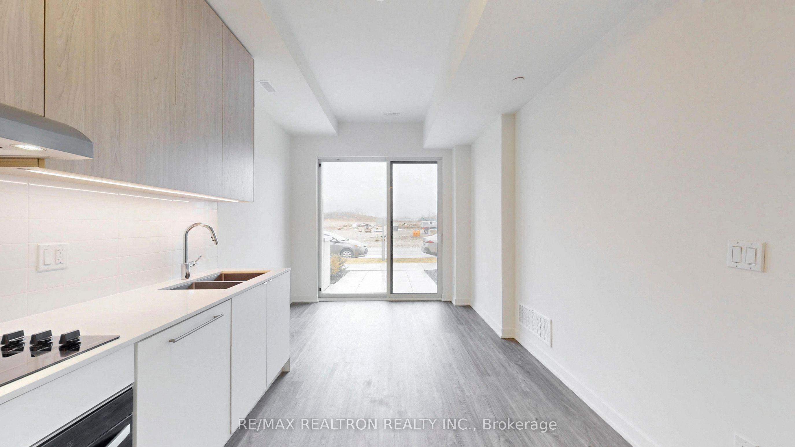 67 Saigon Drive A101 Property Photo 14