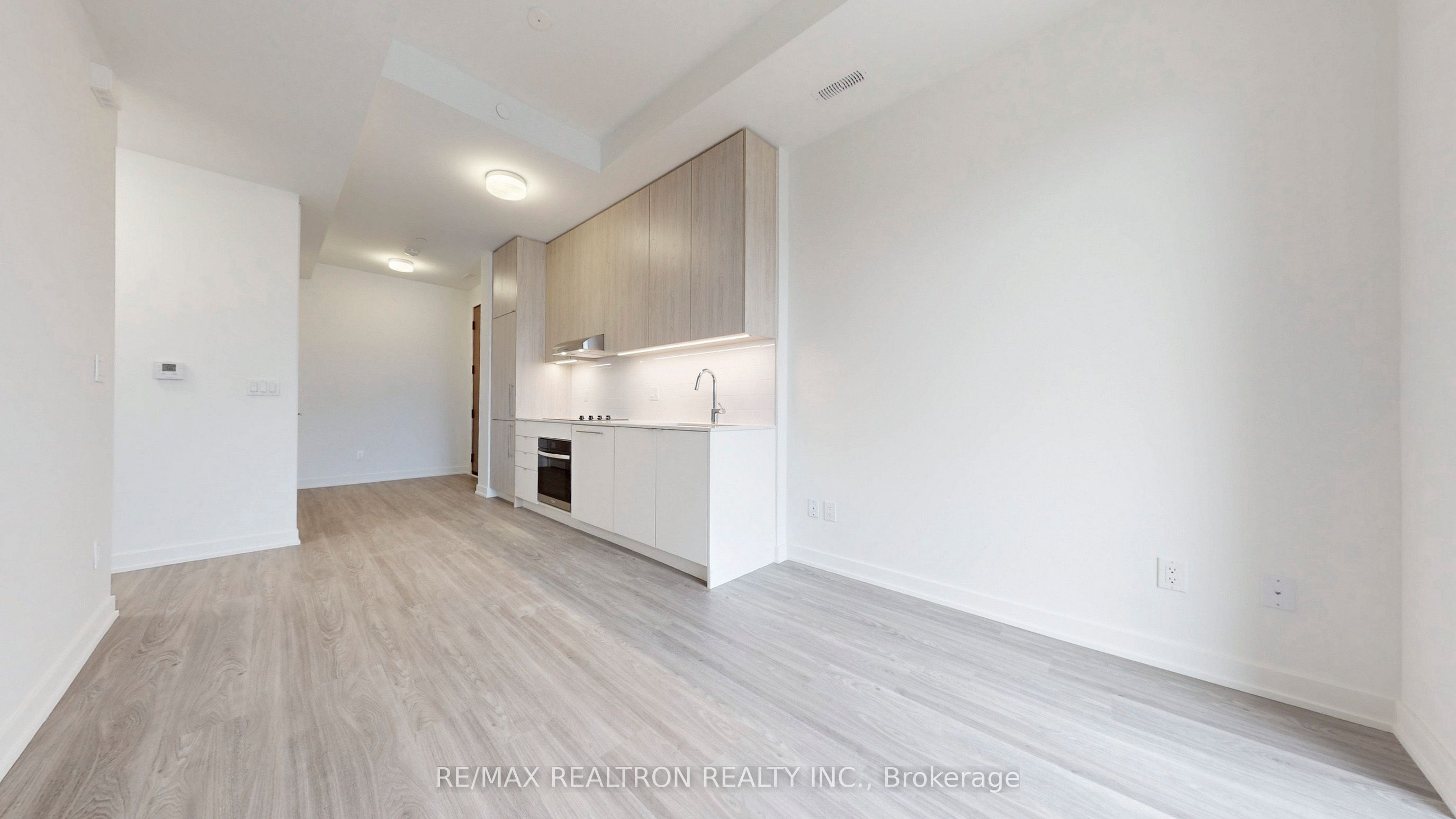 67 Saigon Drive A101 Property Photo 16