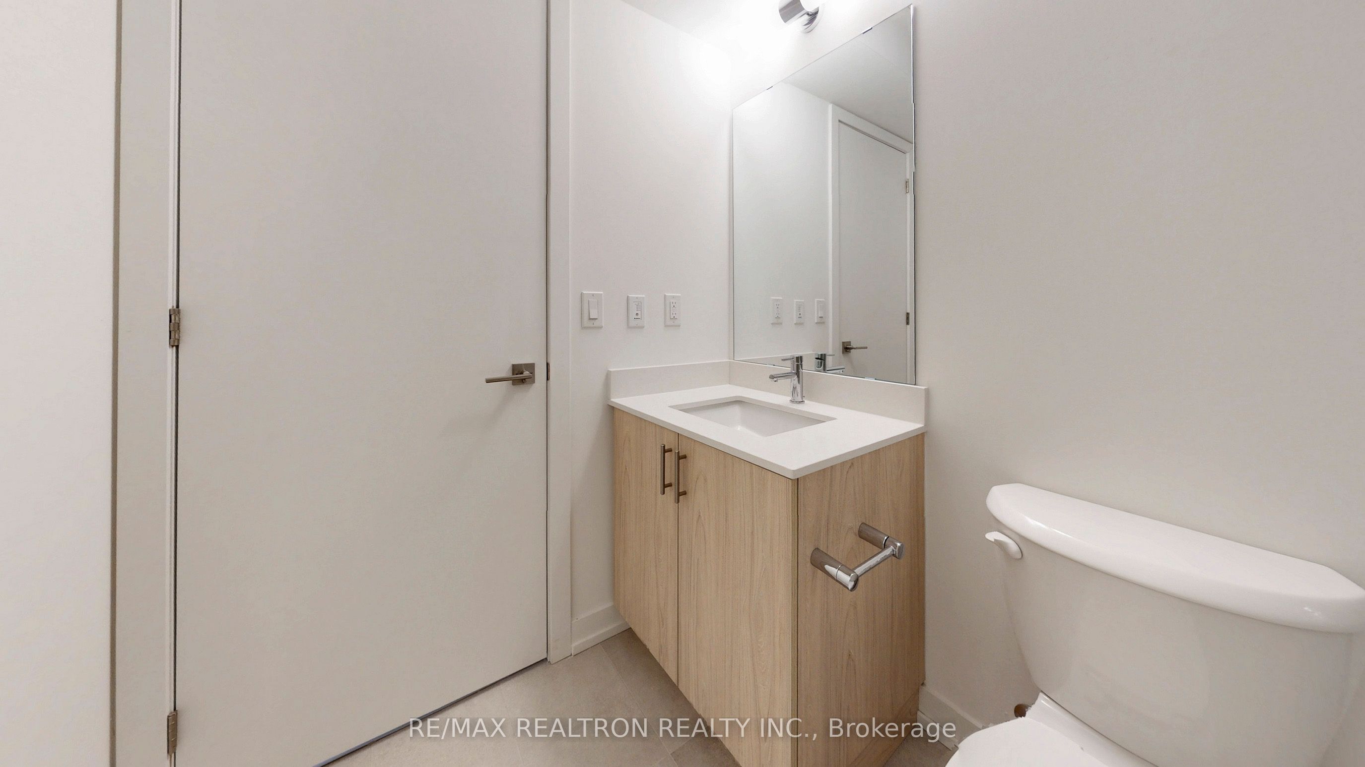 67 Saigon Drive A101 Property Photo 43
