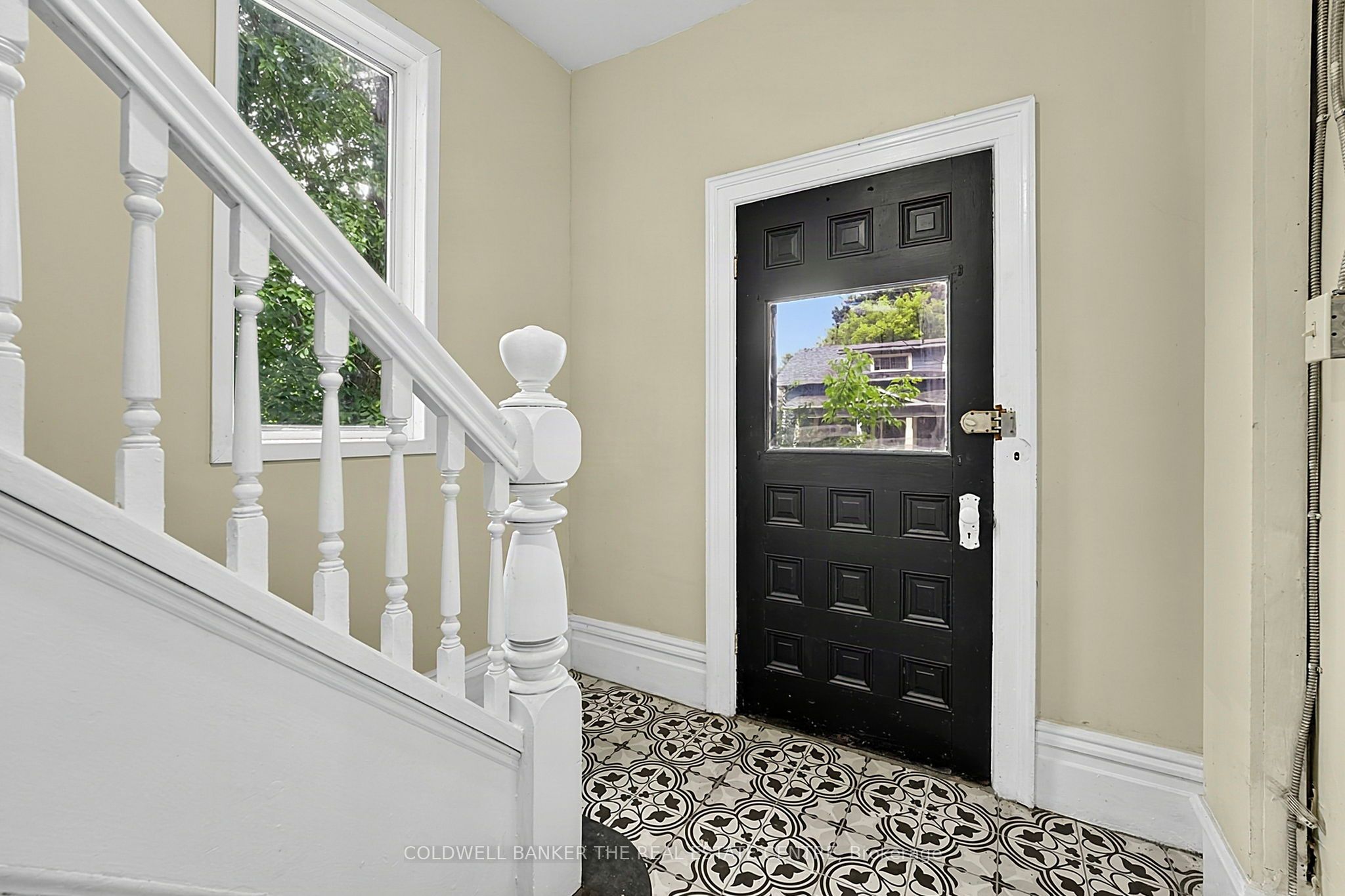 592 Gorham Street Property Photo 5