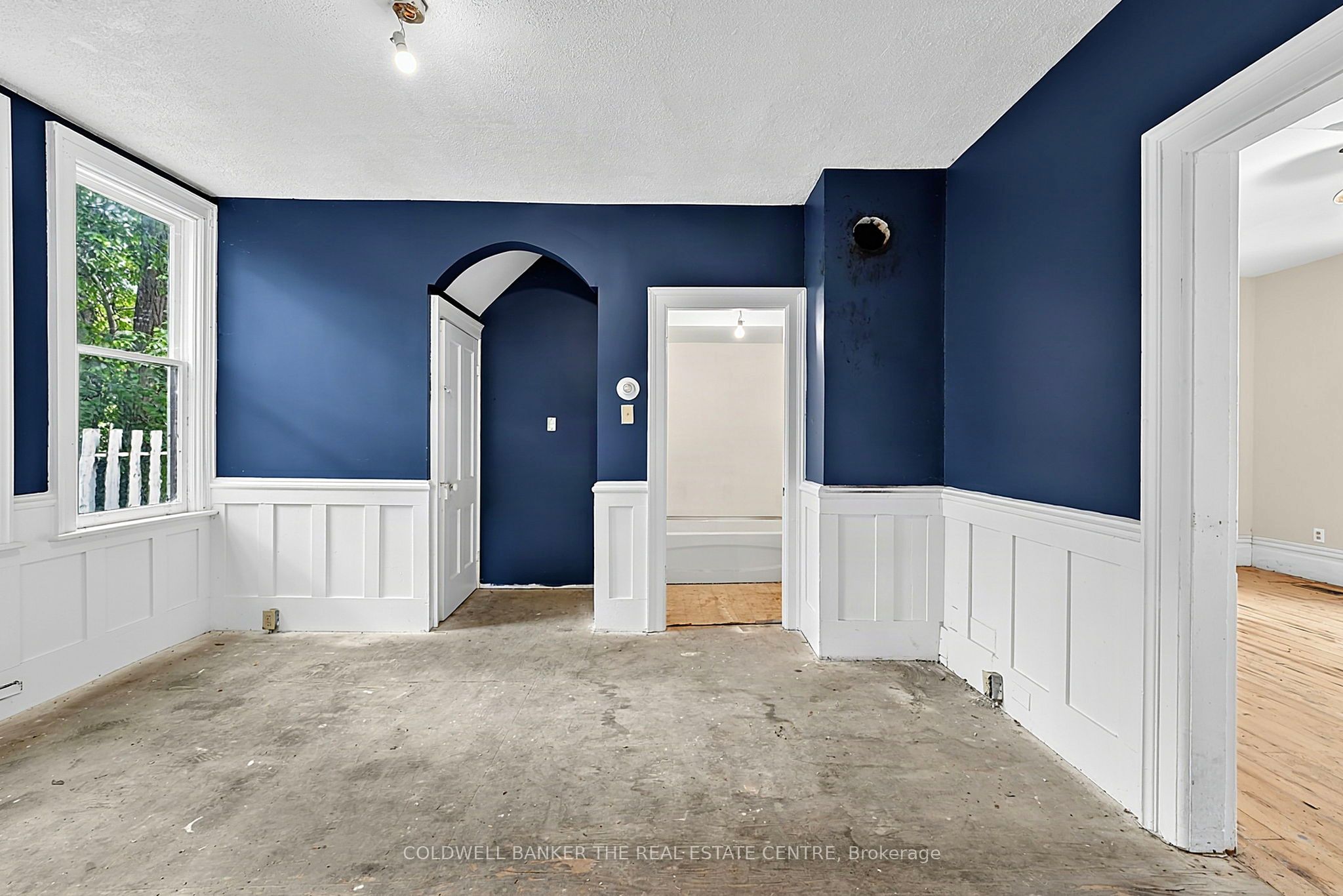 592 Gorham Street Property Photo 13