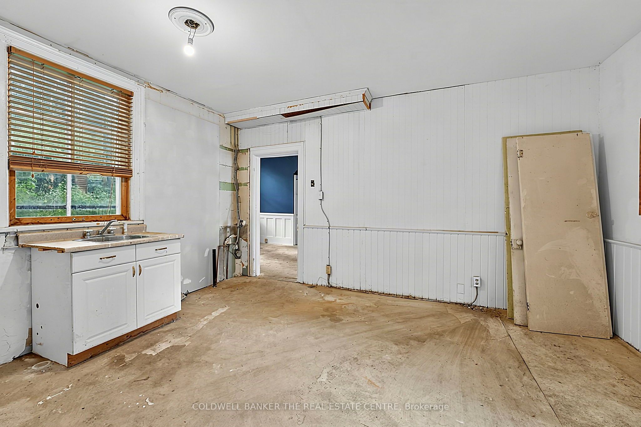 592 Gorham Street Property Photo 16