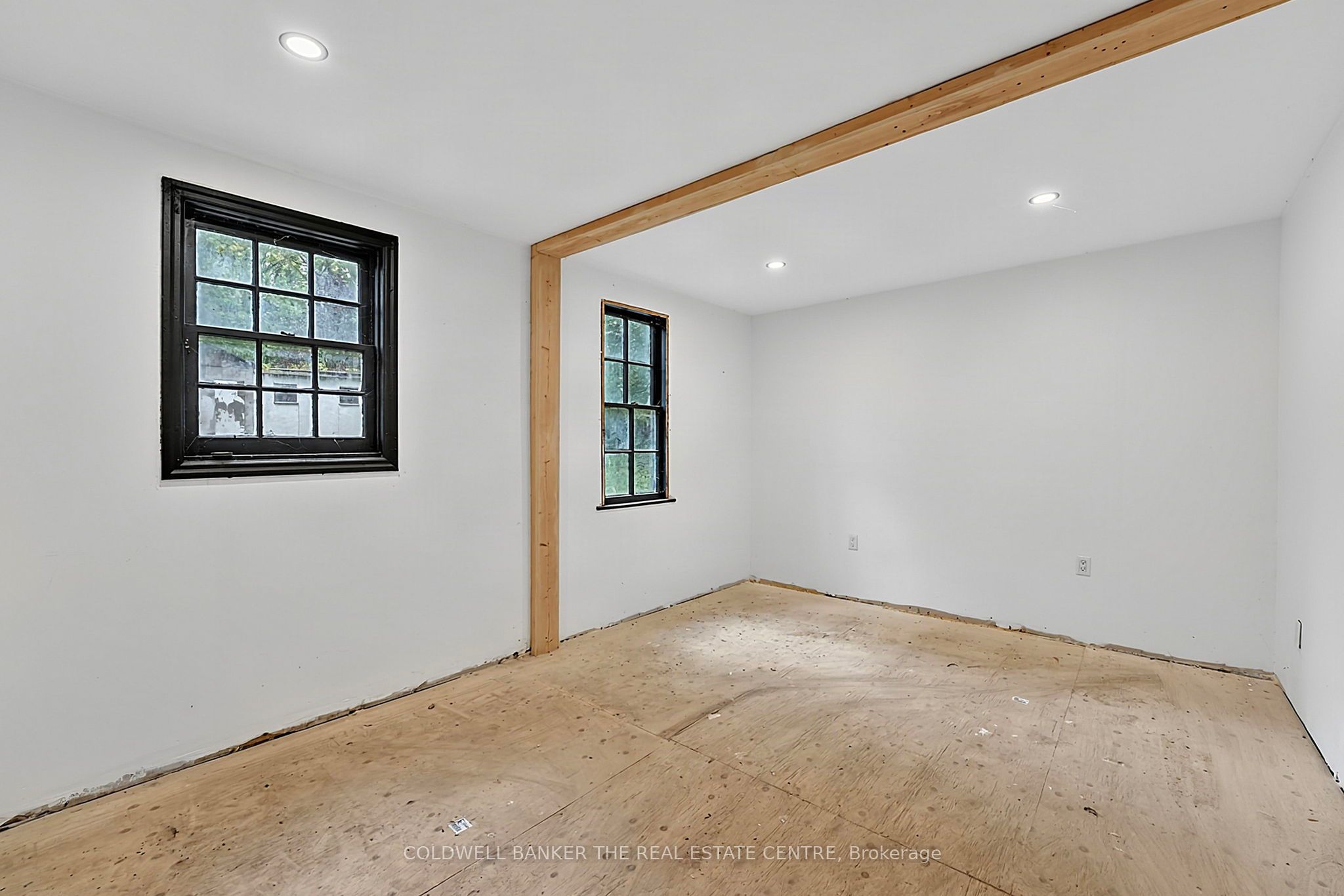 592 Gorham Street Property Photo 18