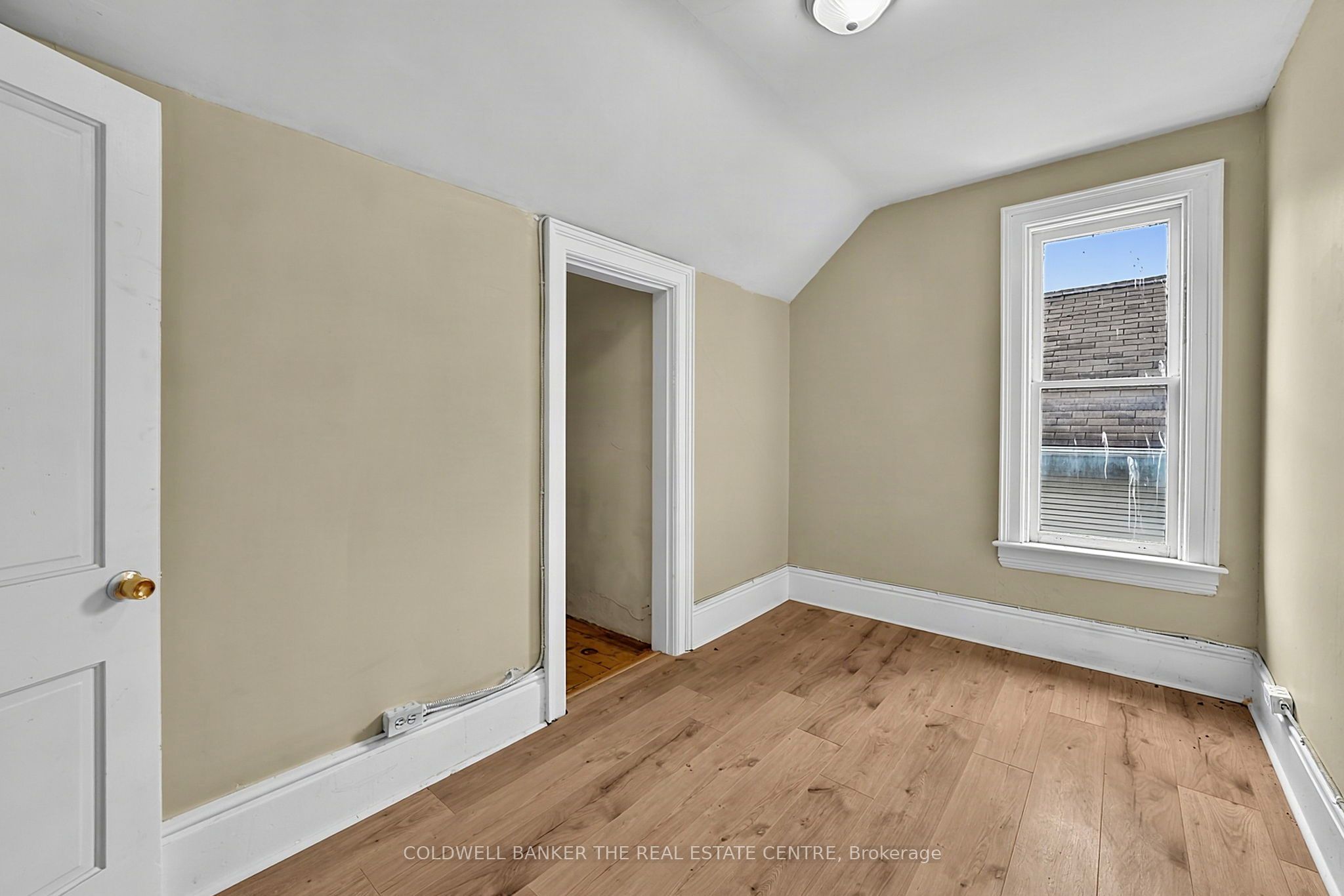 592 Gorham Street Property Photo 21