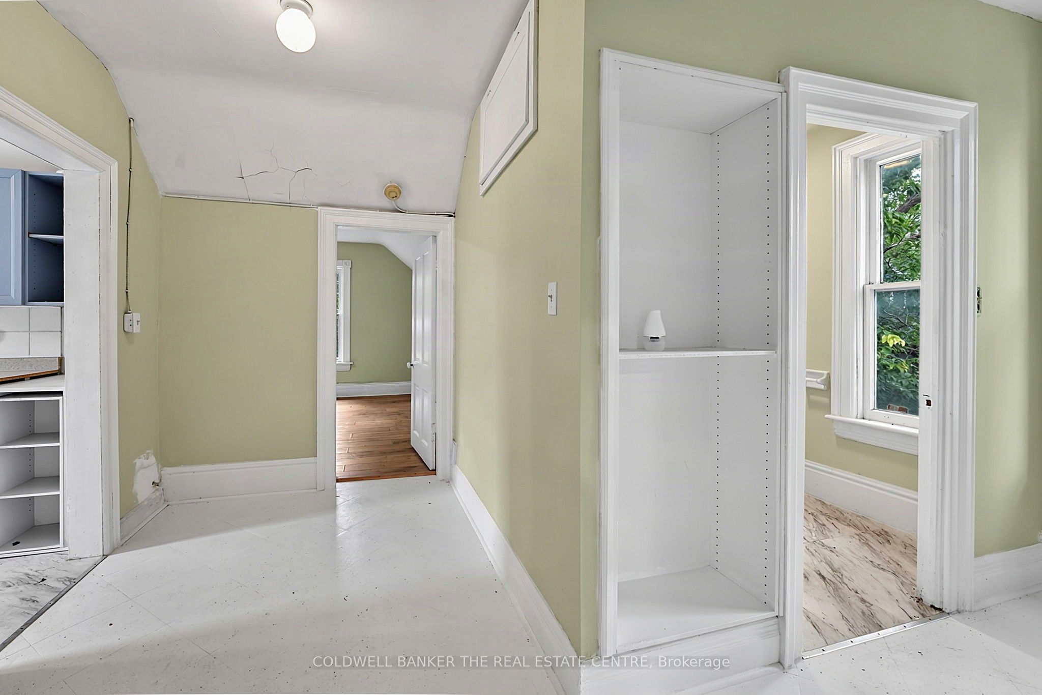 592 Gorham Street Property Photo 22