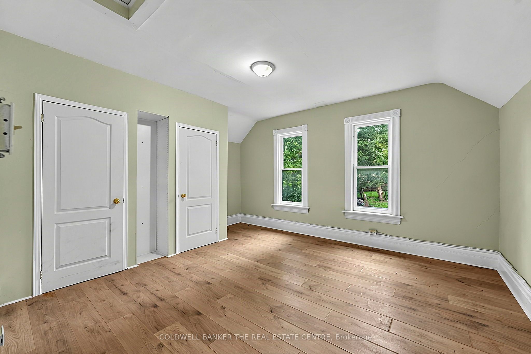 592 Gorham Street Property Photo 25