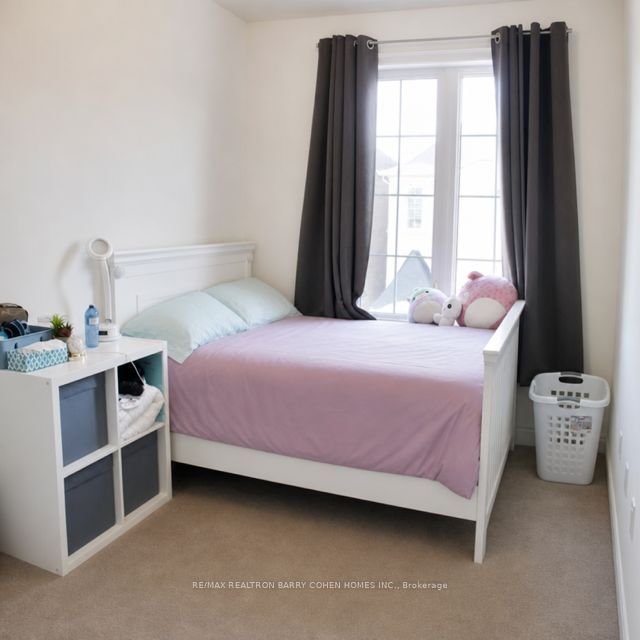 19 Latchford Lane Property Photo 11