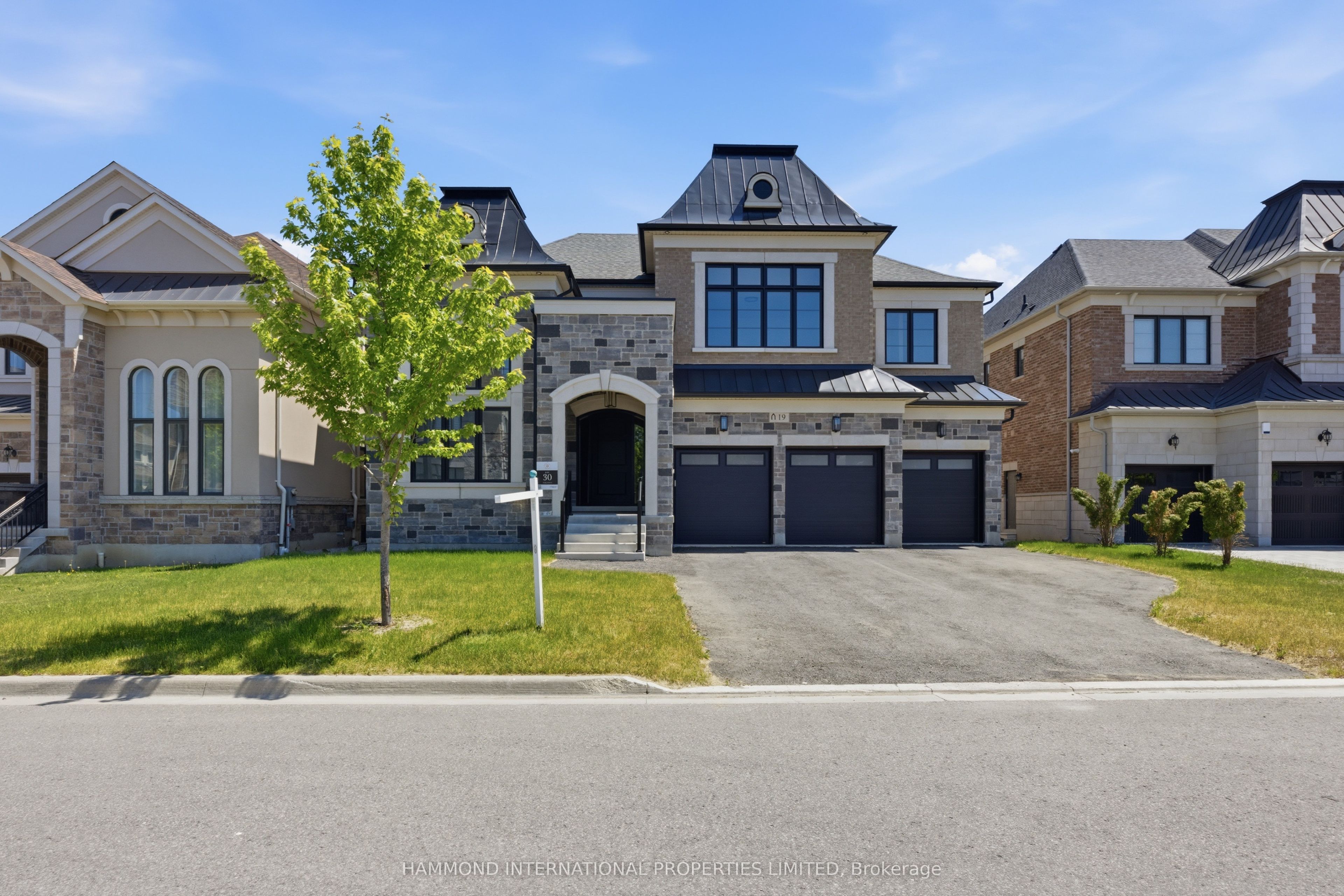 19 Little Celeste Court Property Photo 1