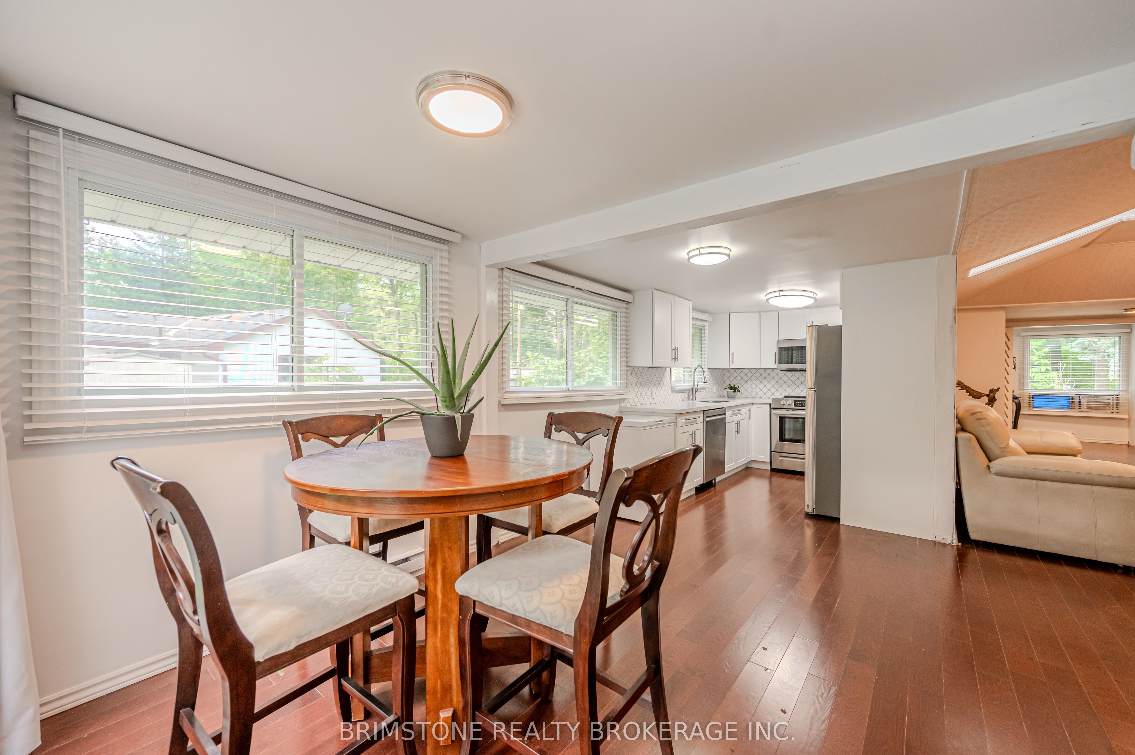 3923 Algonquin Avenue Property Photo 10