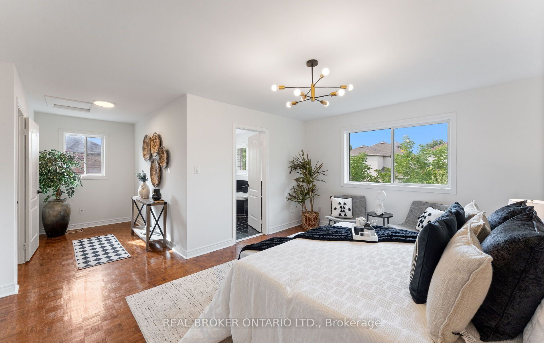 84 Sandway Crescent Property Photo 25