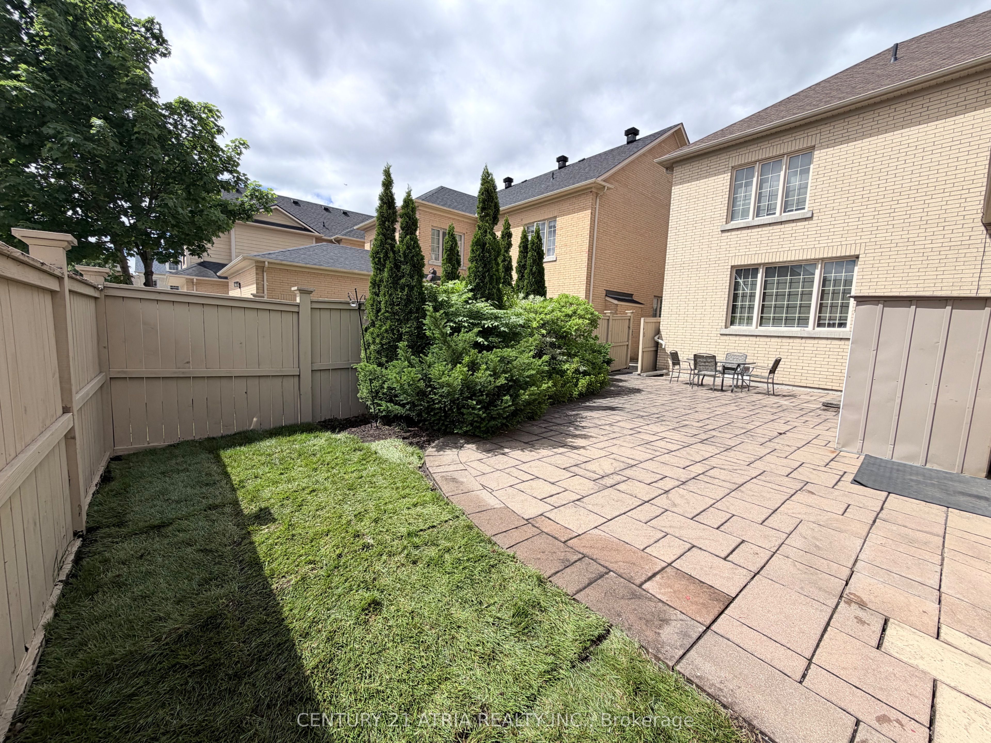 6 Crescent Park Lane Property Photo 43