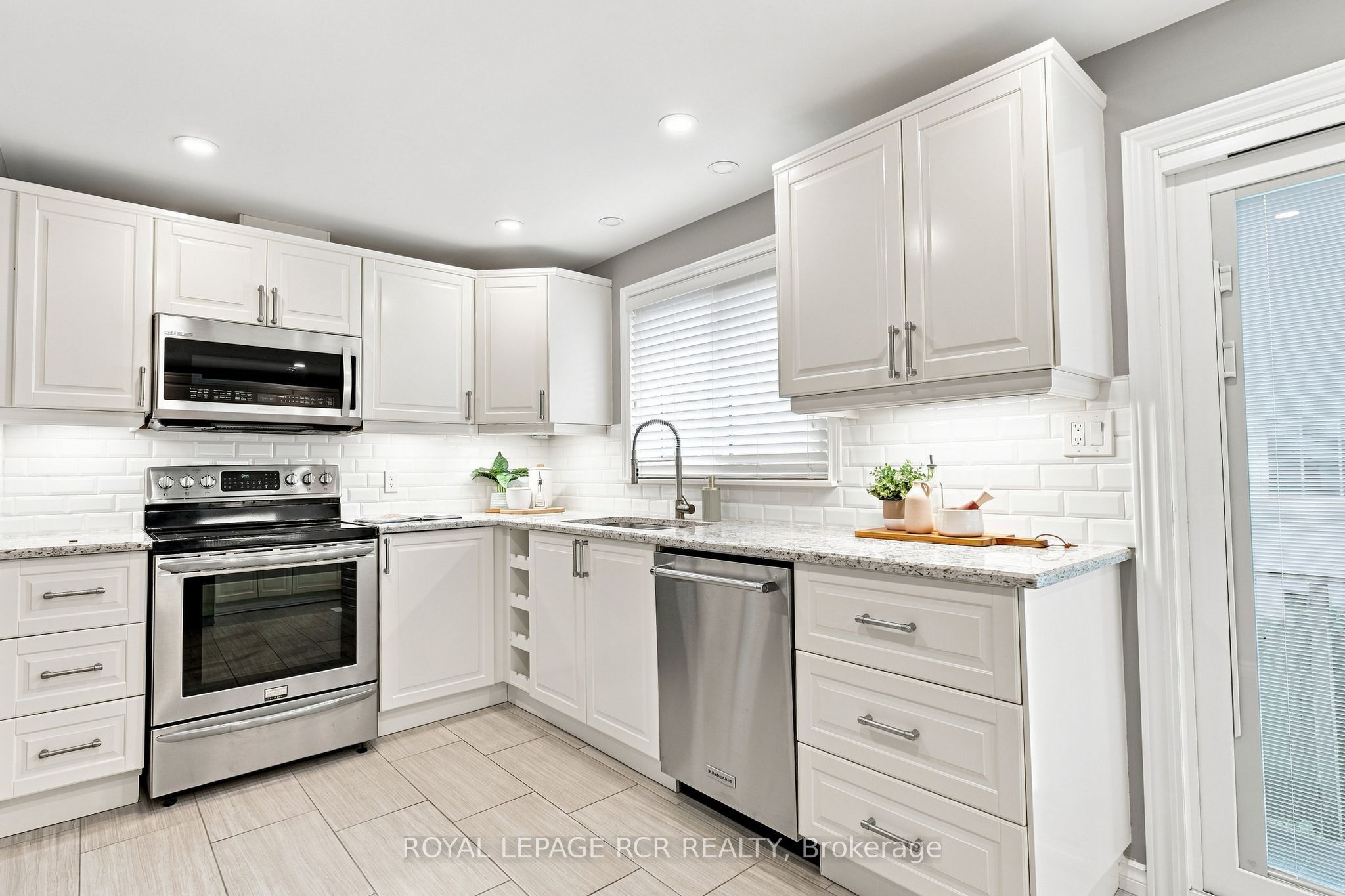 101 Hill Drive Property Photo 18