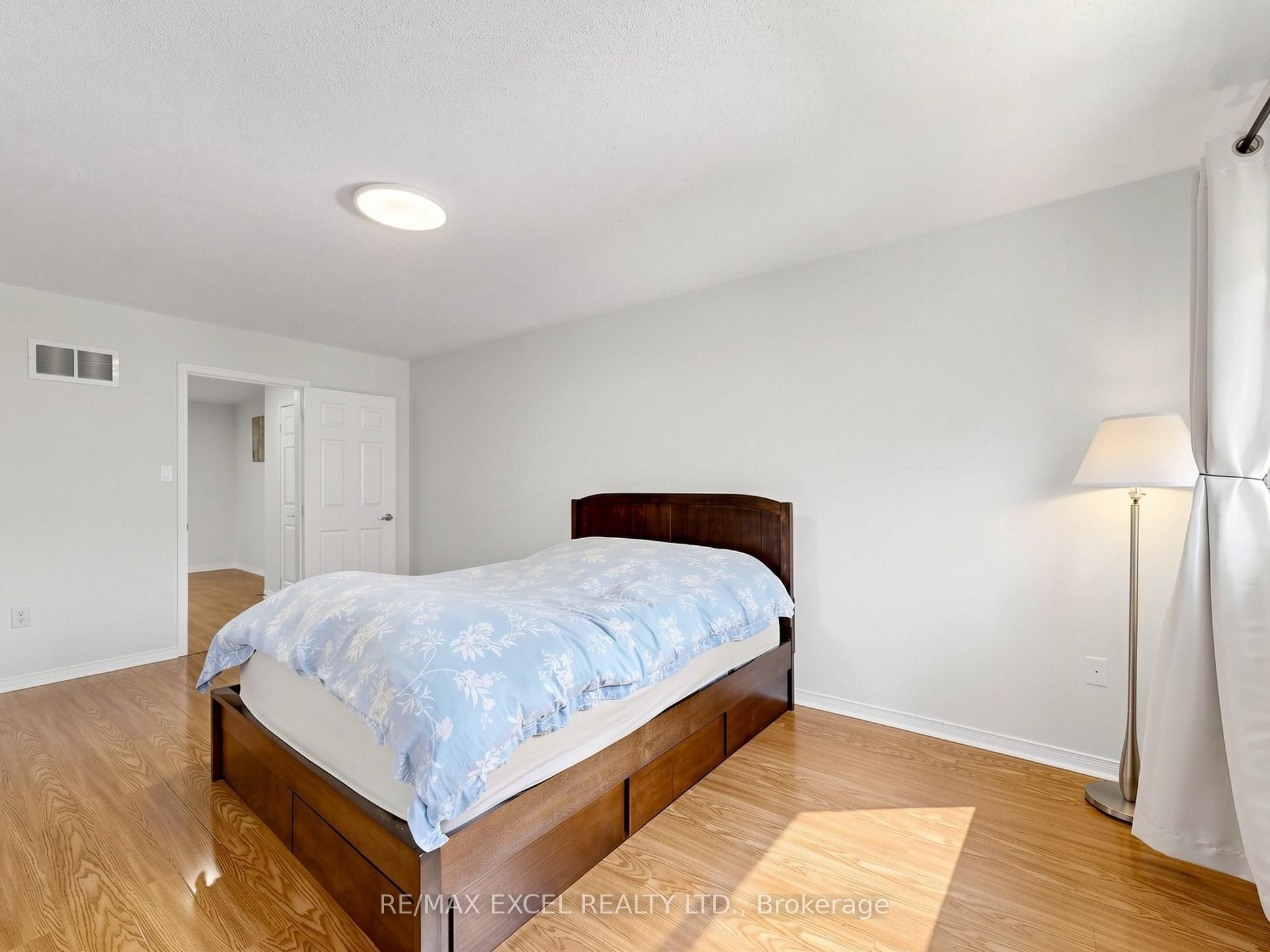 6 Barr Crescent Property Photo 17