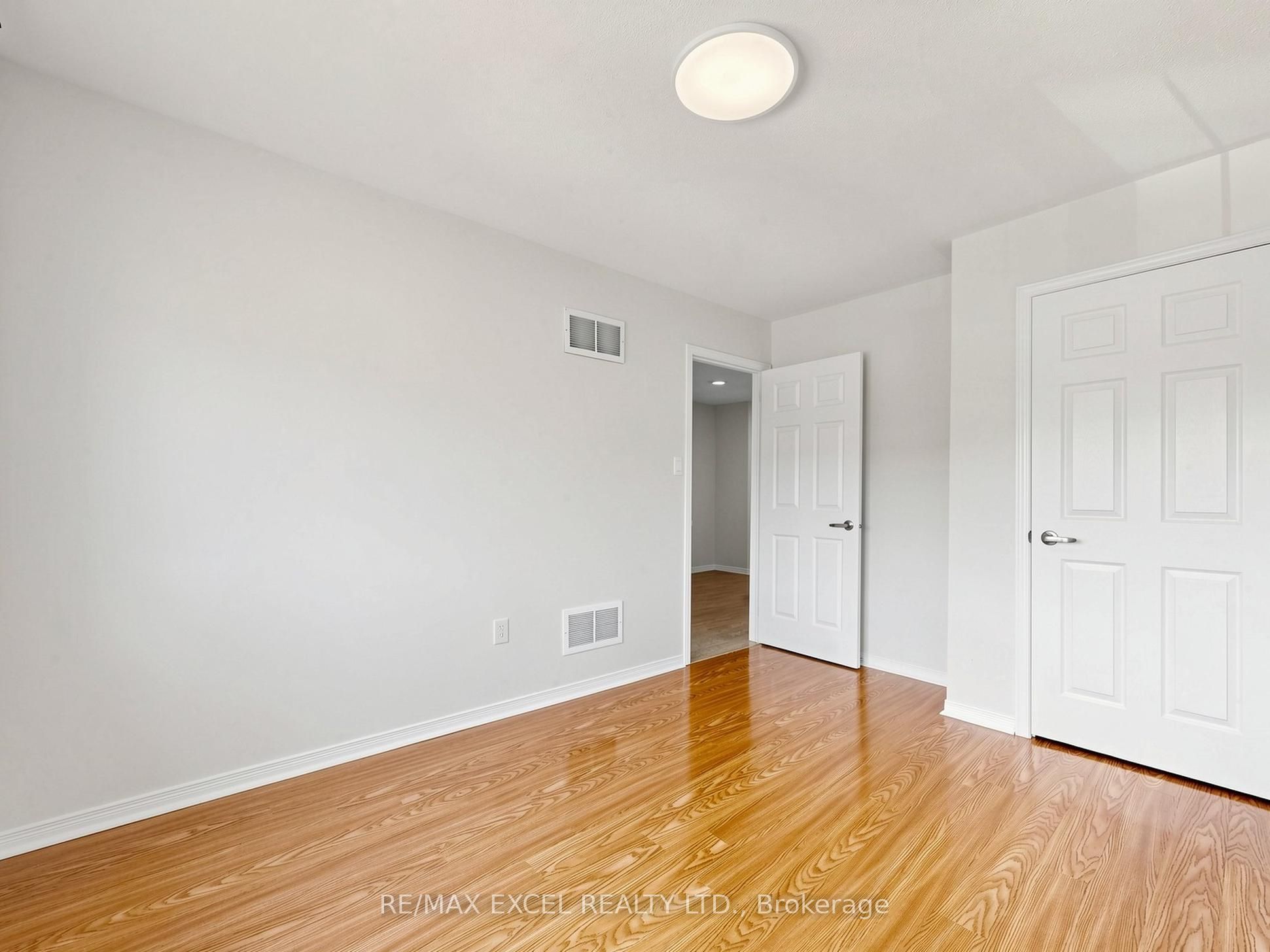 6 Barr Crescent Property Photo 22