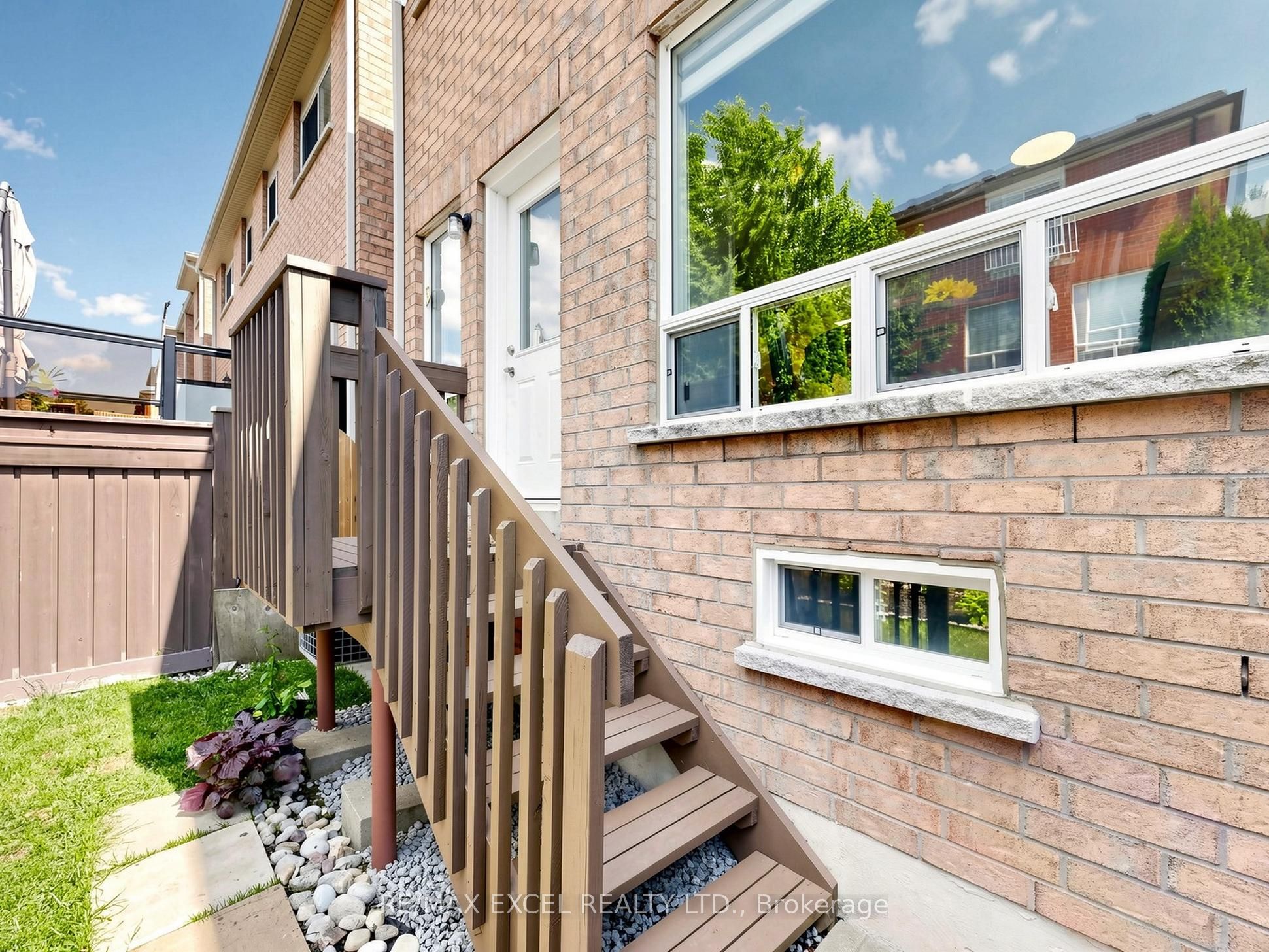 6 Barr Crescent Property Photo 29