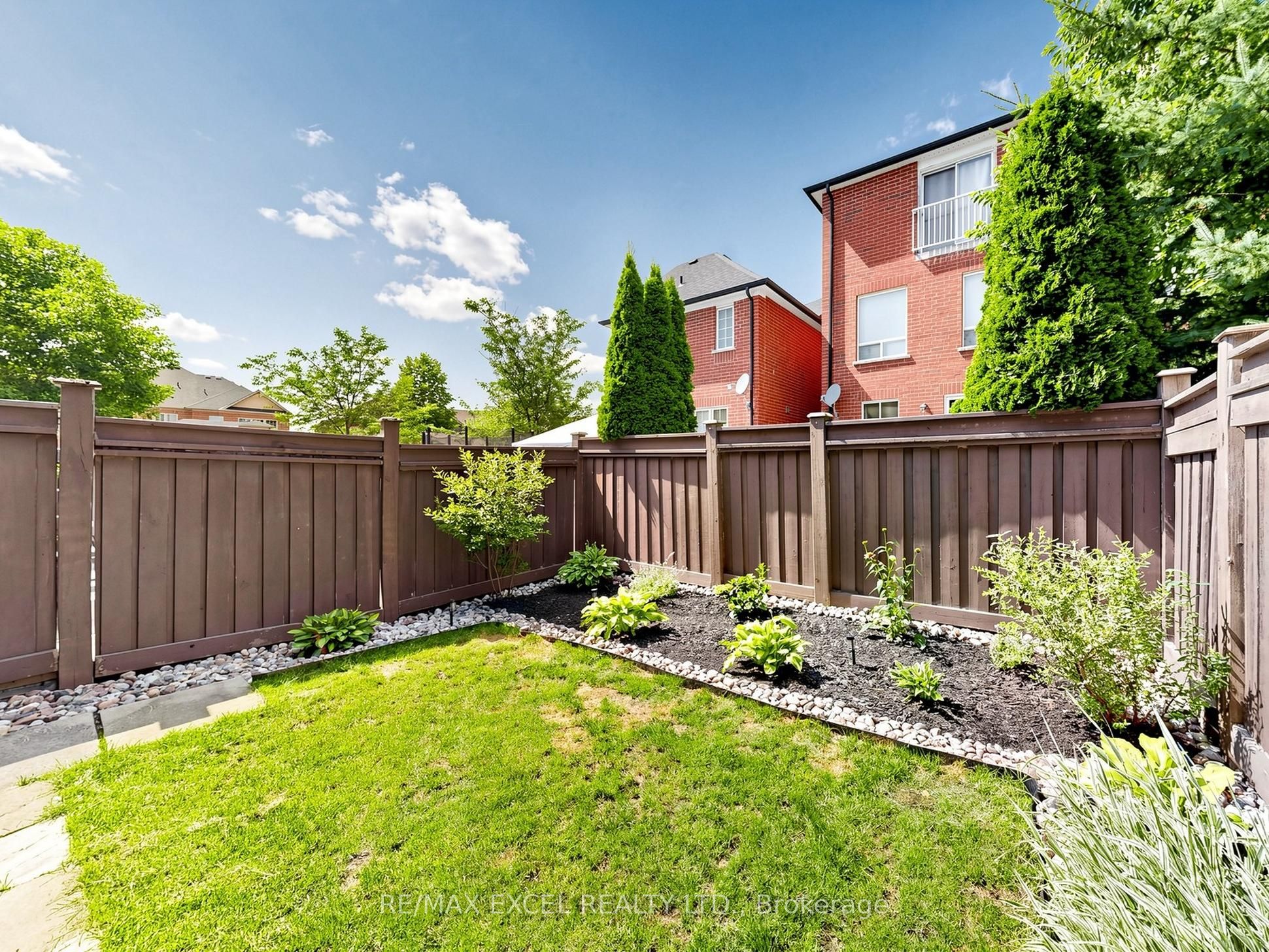 6 Barr Crescent Property Photo 30