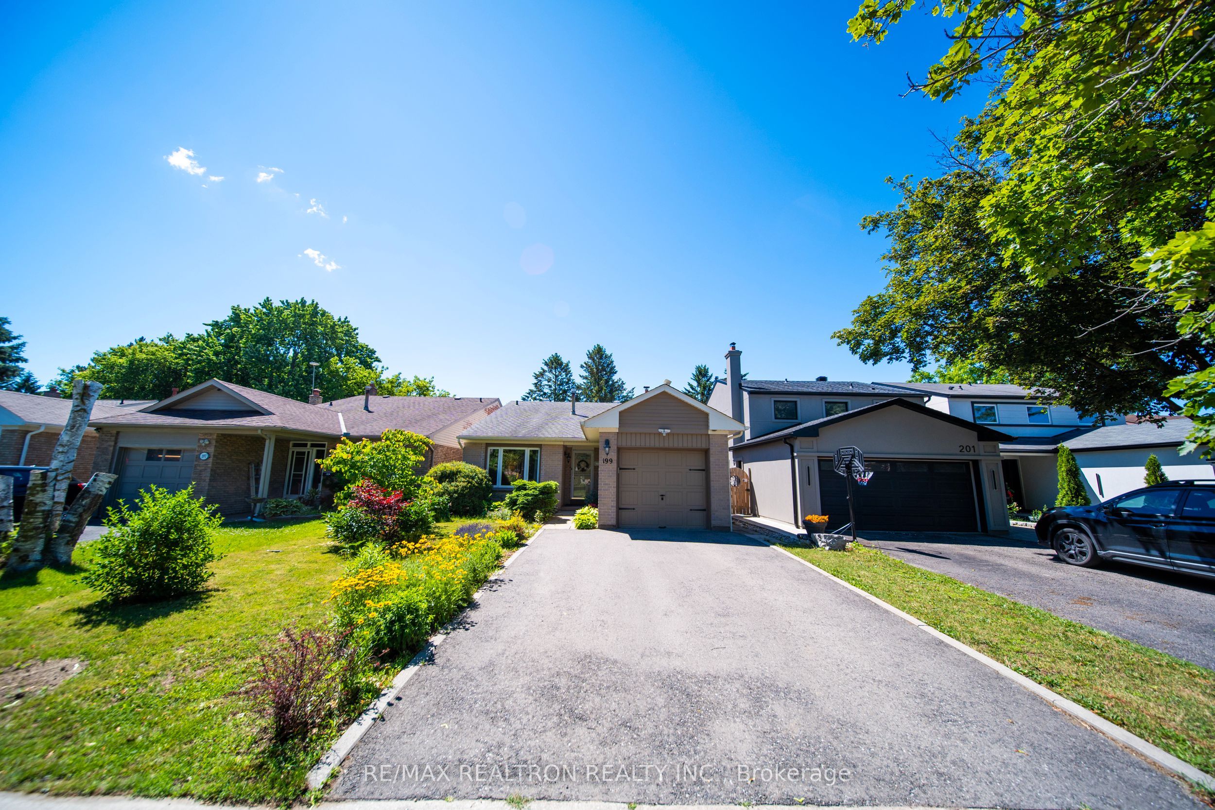 199 Weldrick Road W