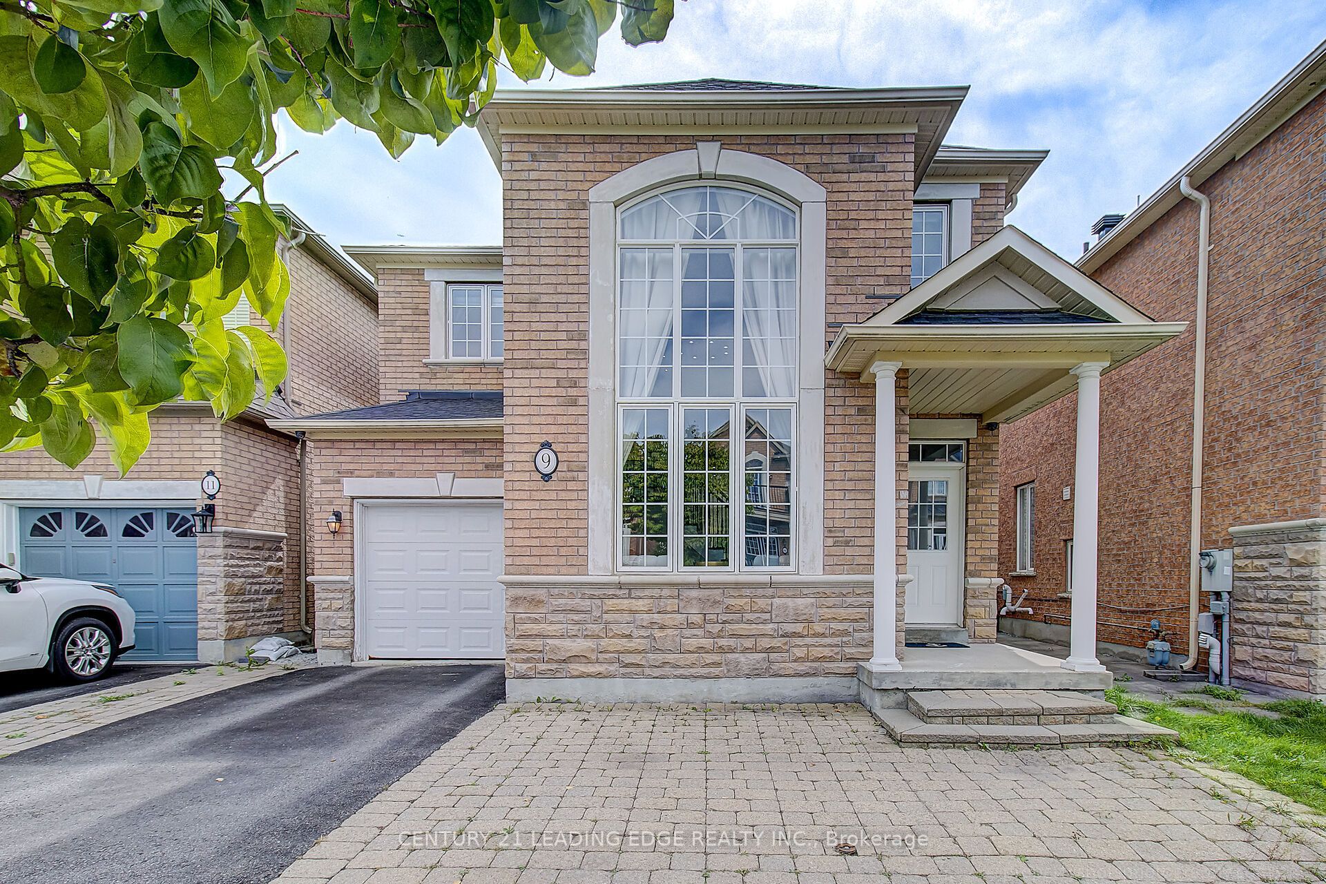 9 Florelle Drive