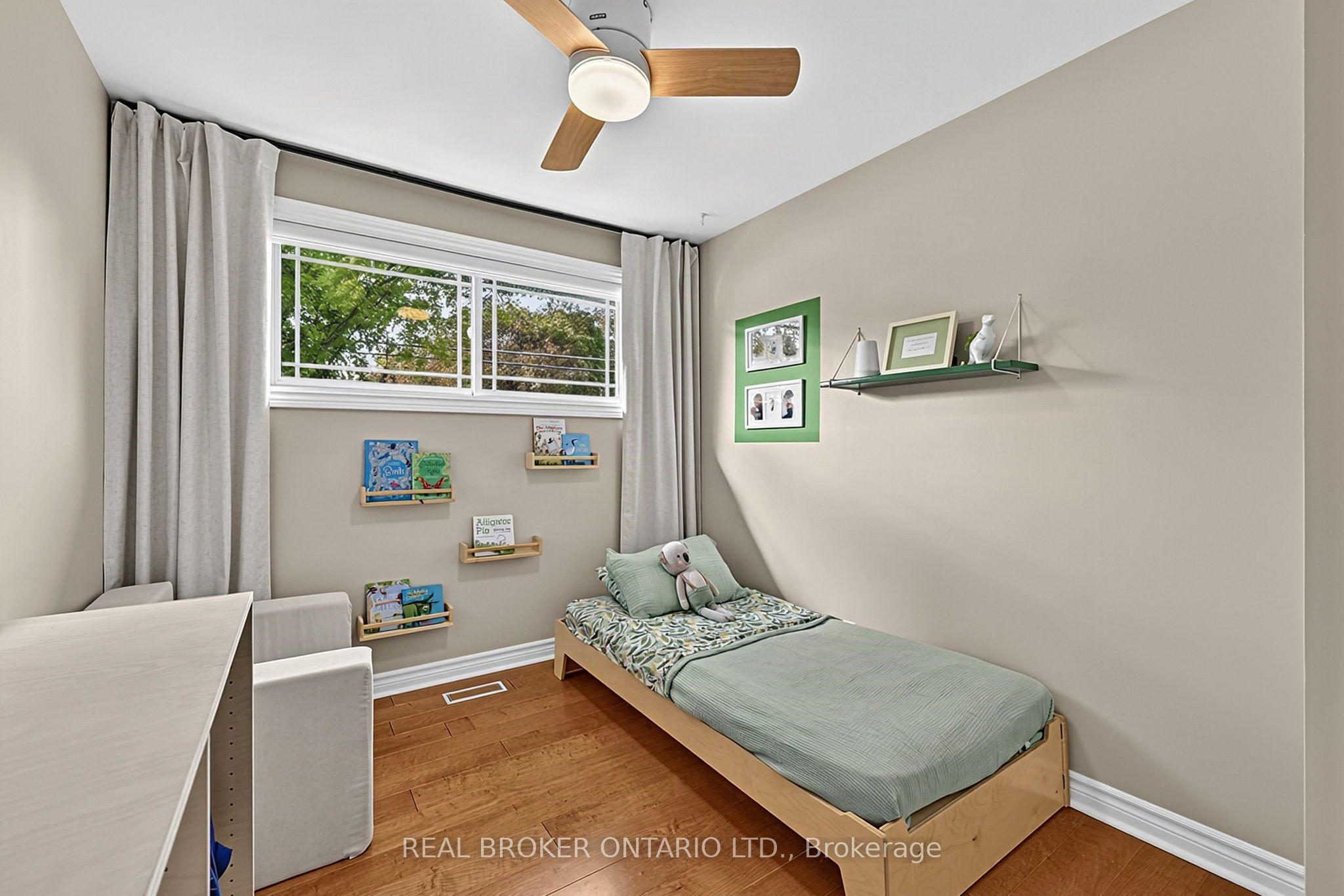 110 Murray Drive Property Photo 14