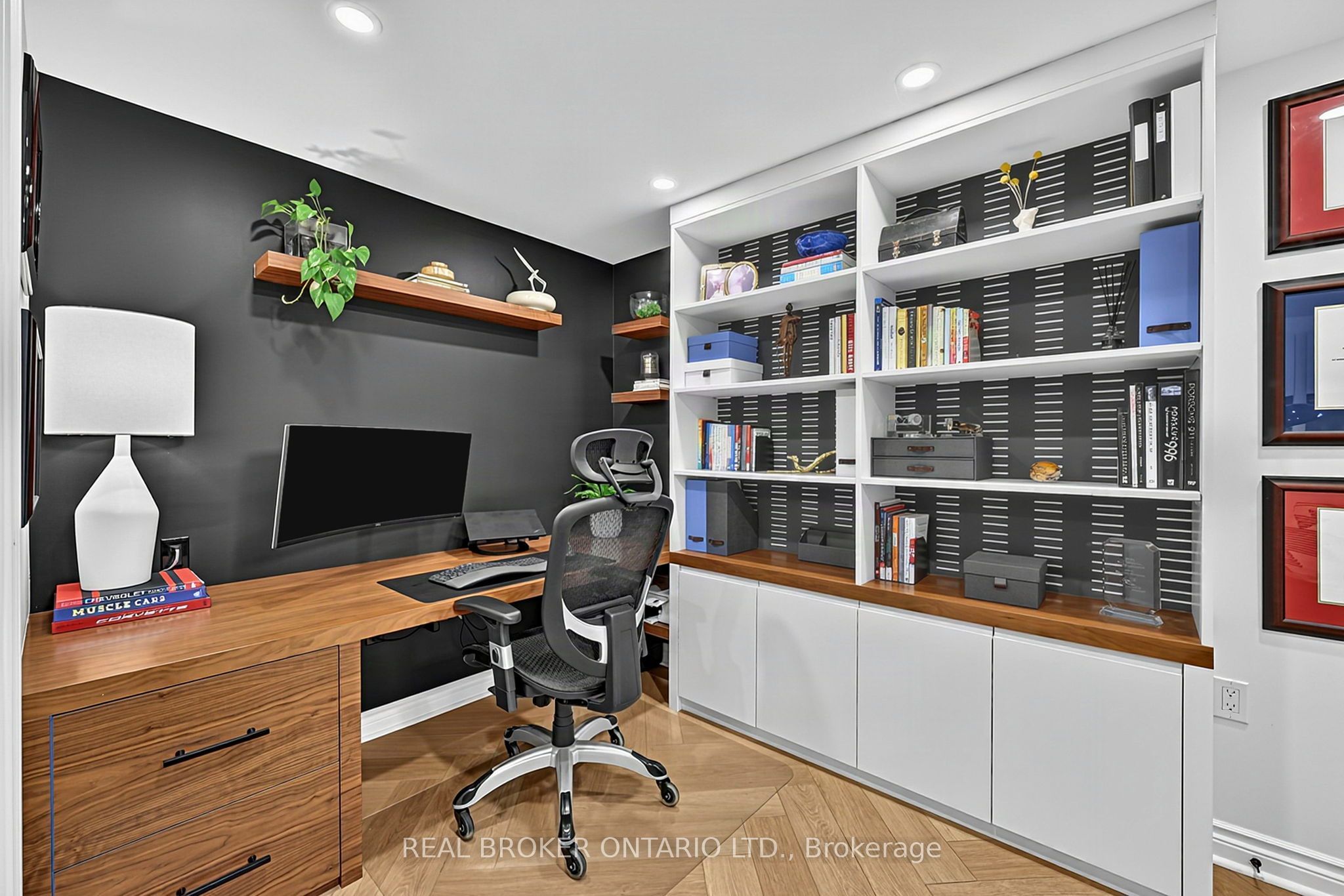 110 Murray Drive Property Photo 22