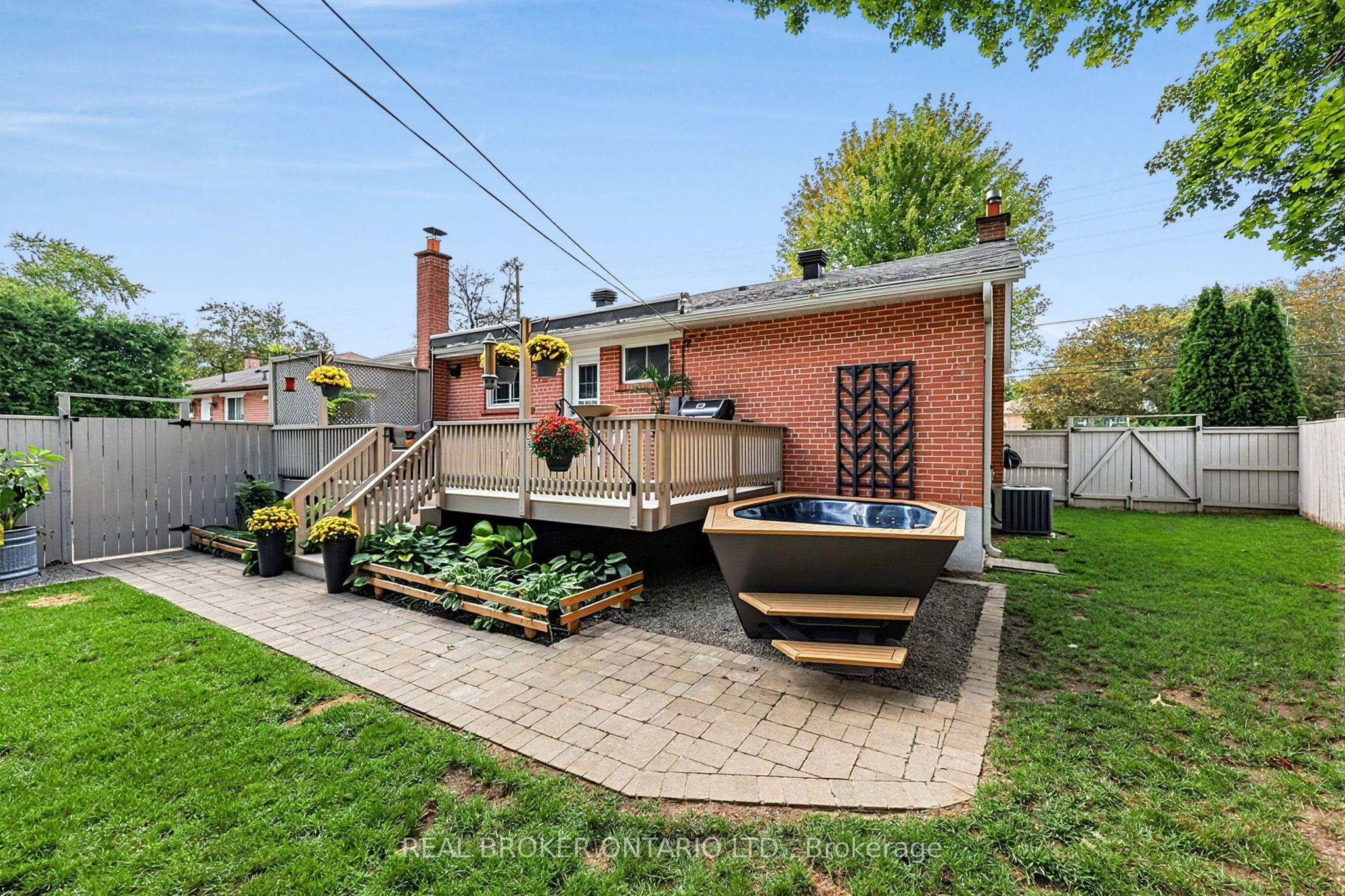 110 Murray Drive Property Photo 31