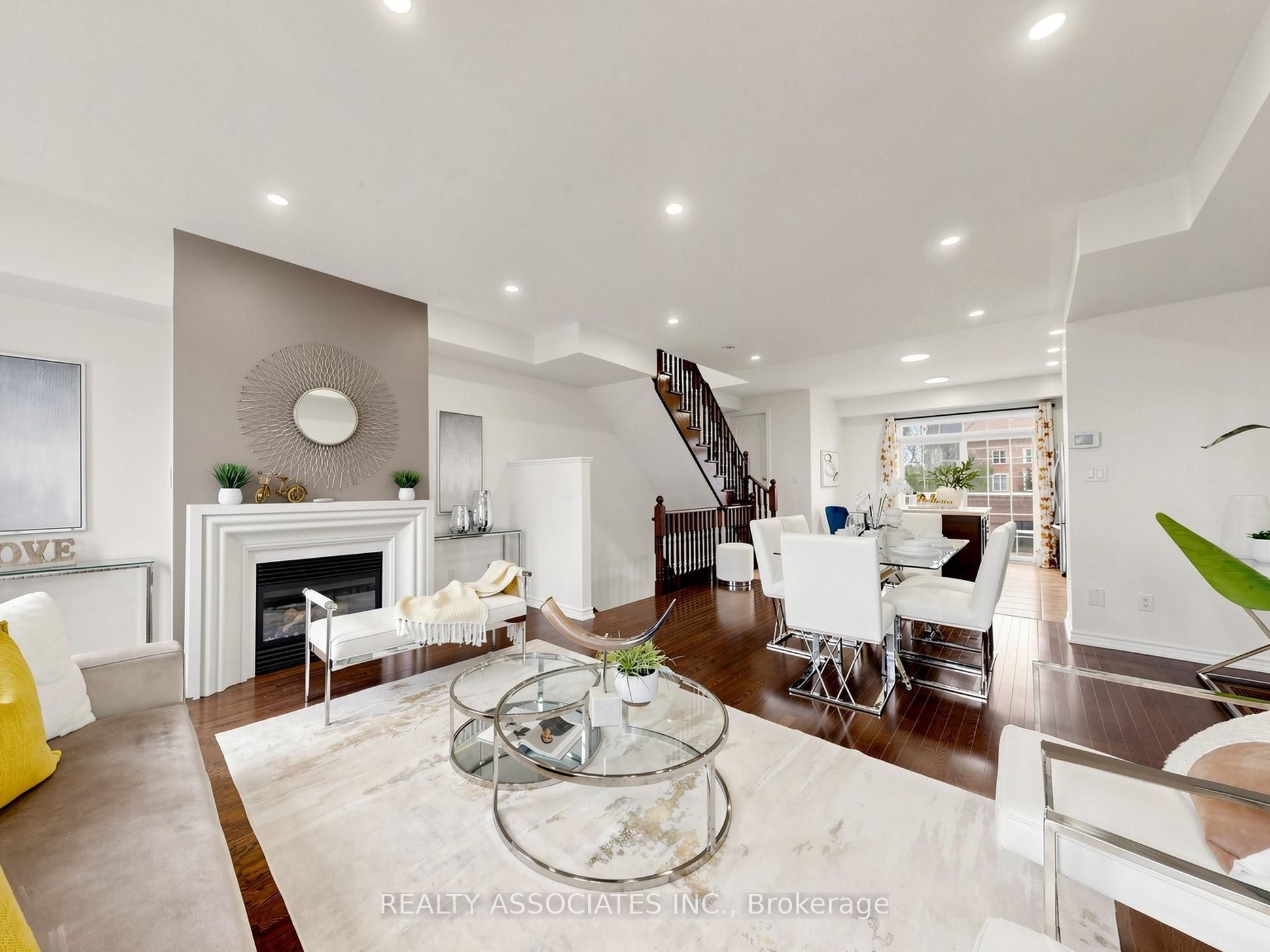 11 Tatra Lane Property Photo 4